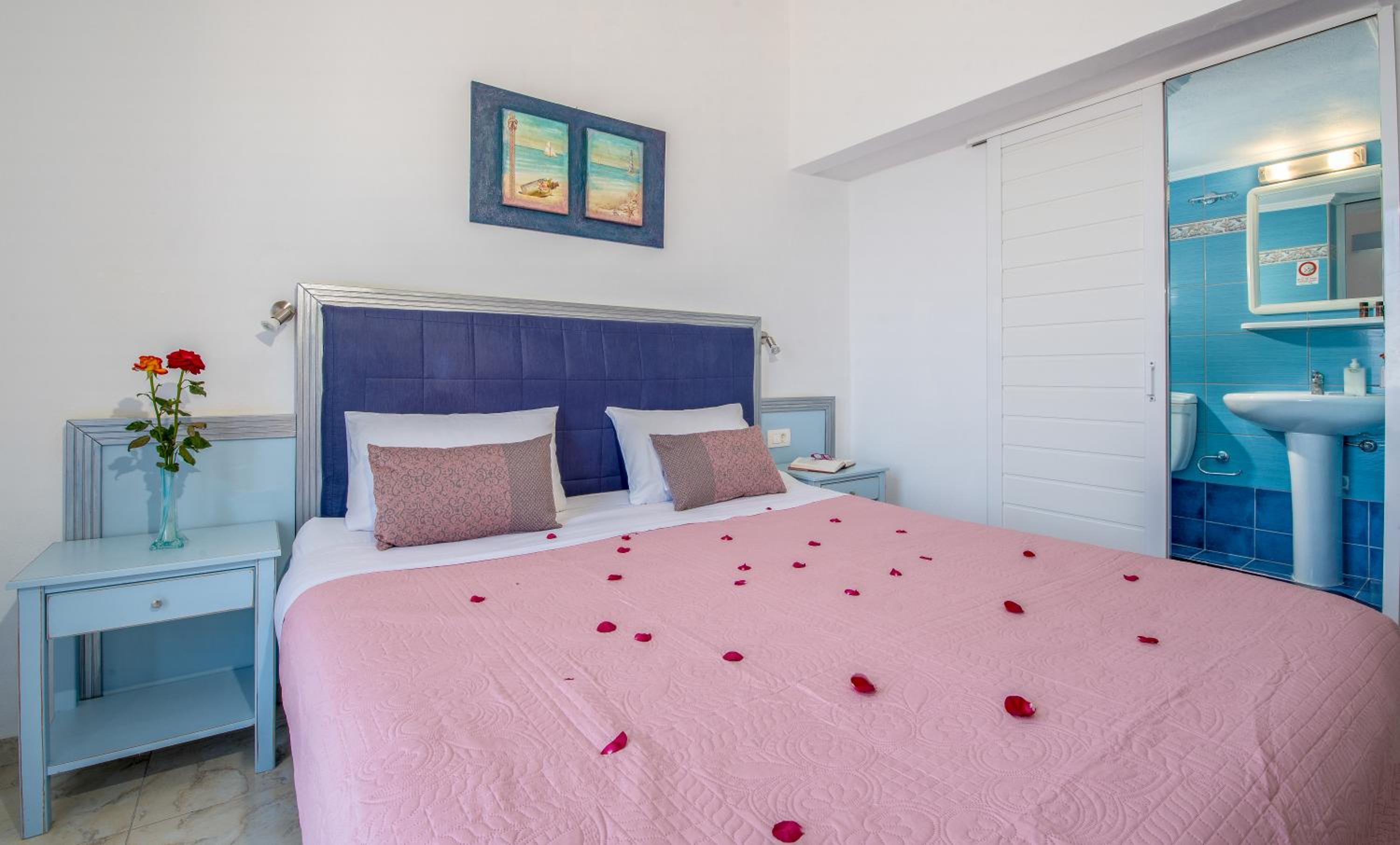 Studio with Sea View