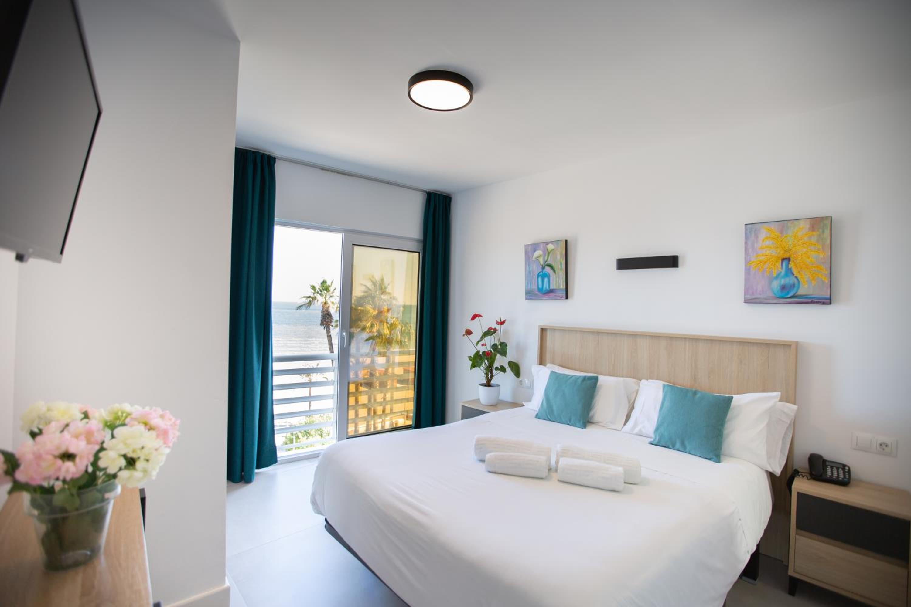Habitación Doble o con Dos Camas con Vista al Mar