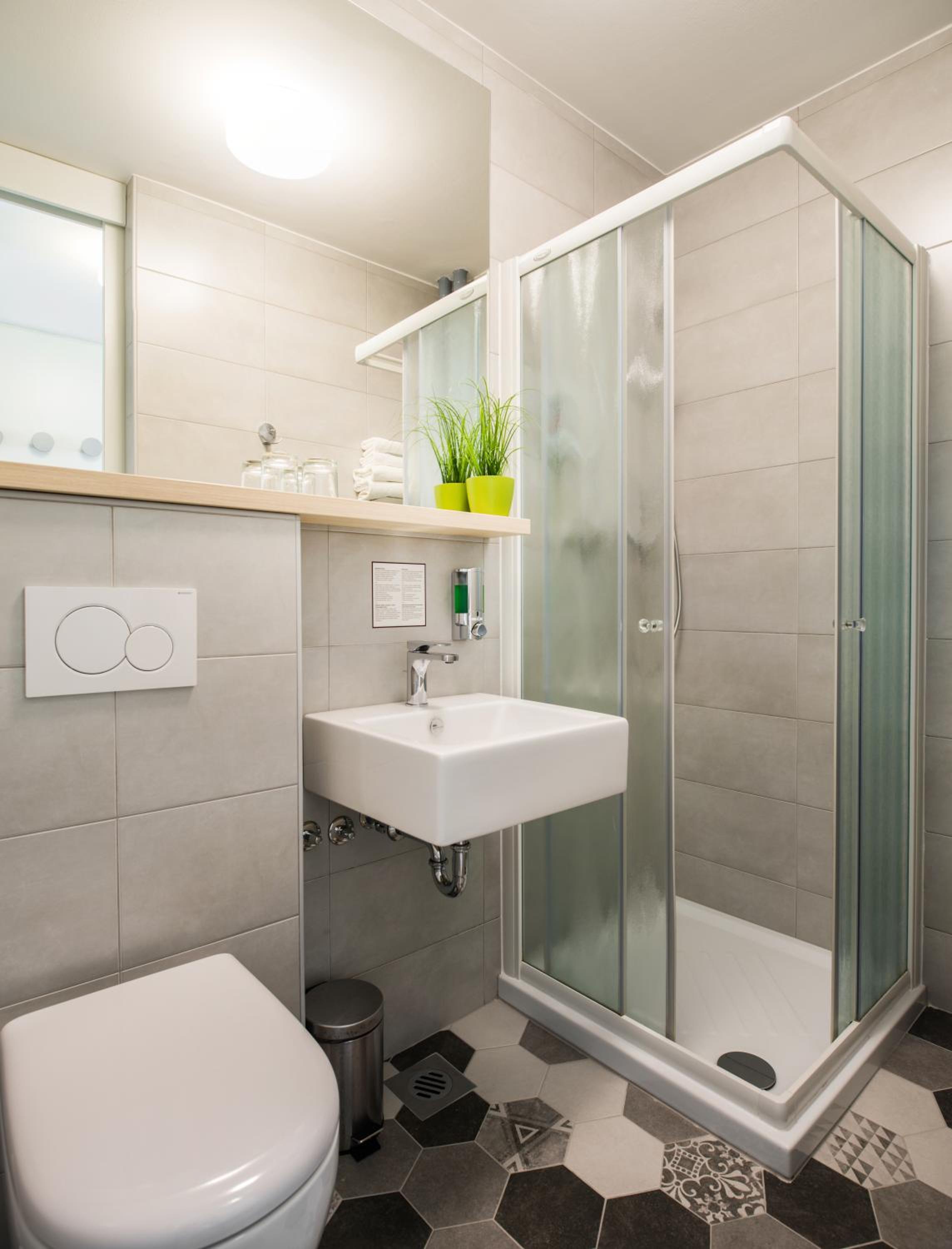 Double Room - Photo 6