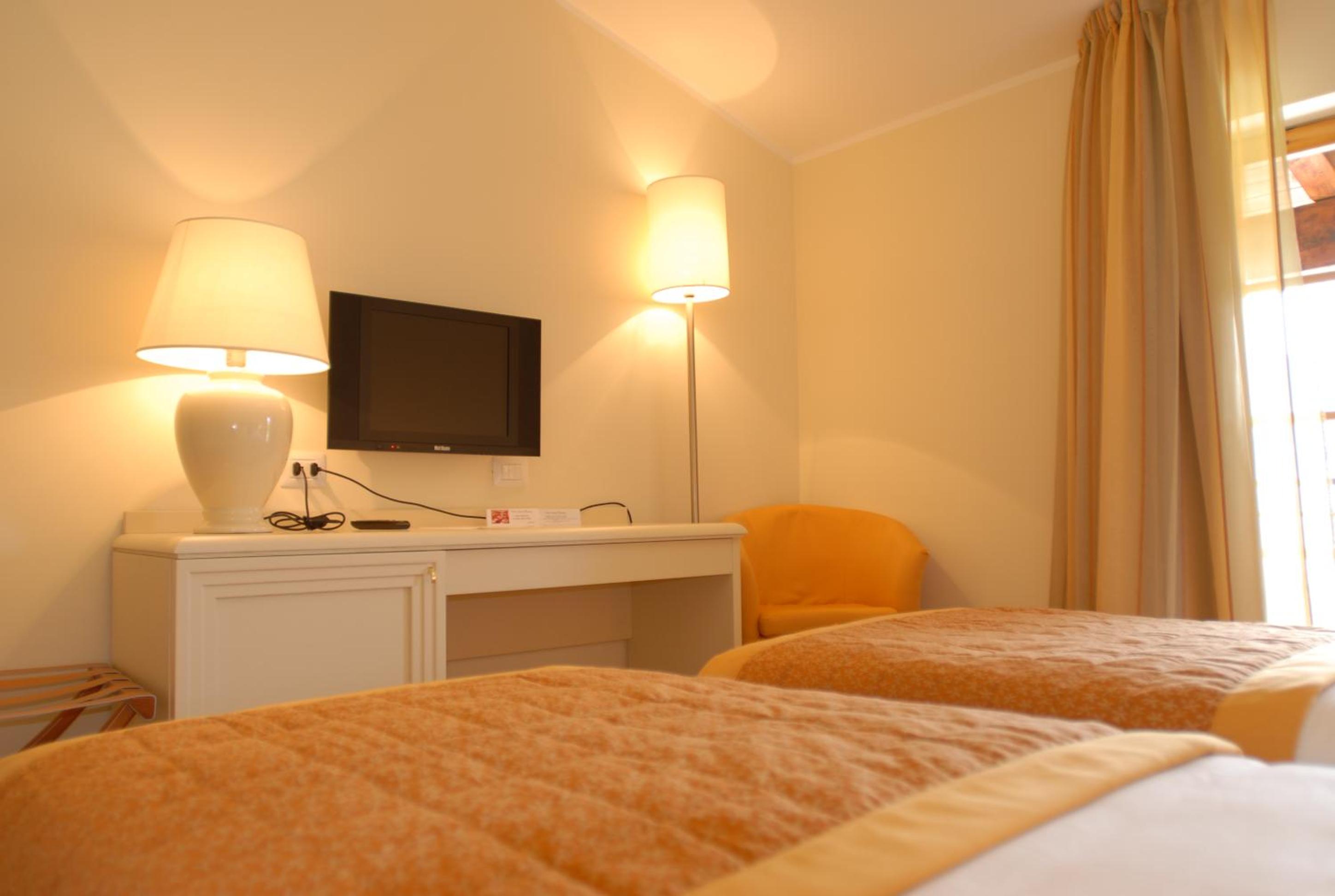 Superior Double Room - Photo 5