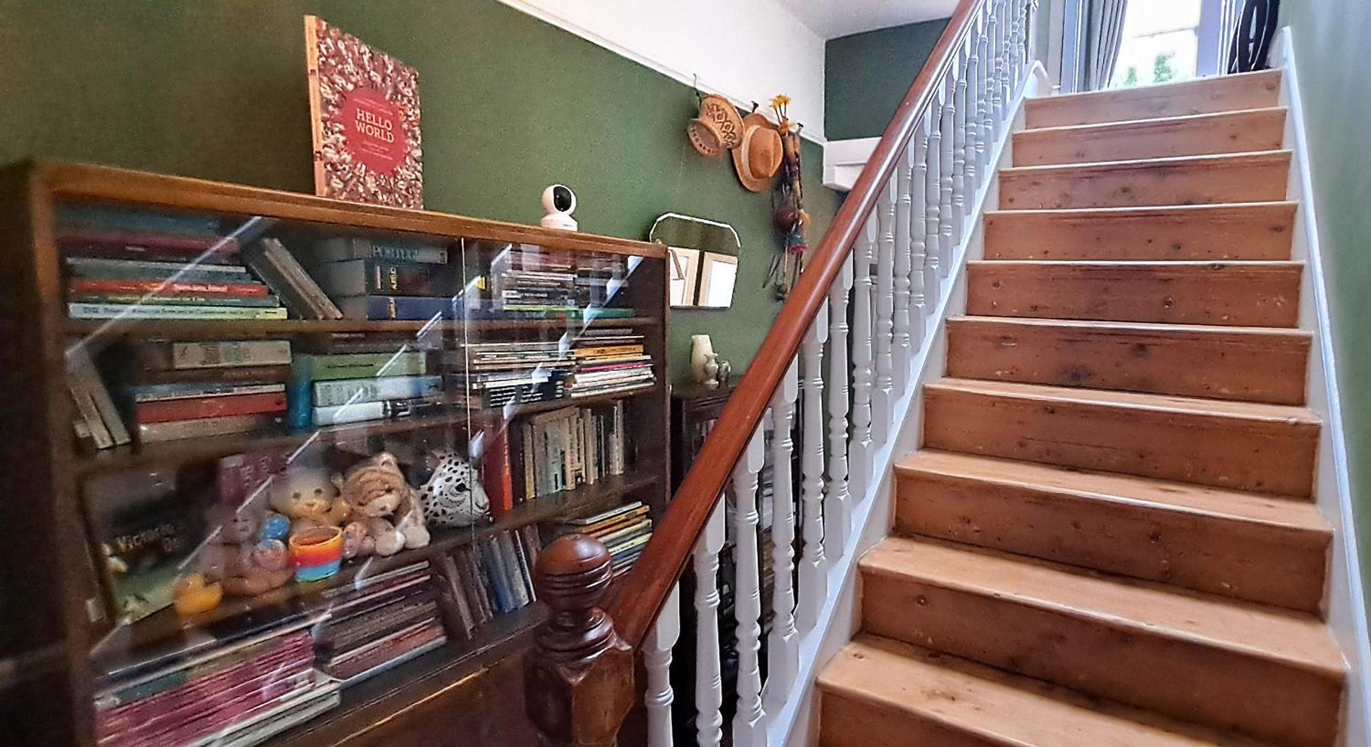 Family Room photo 3