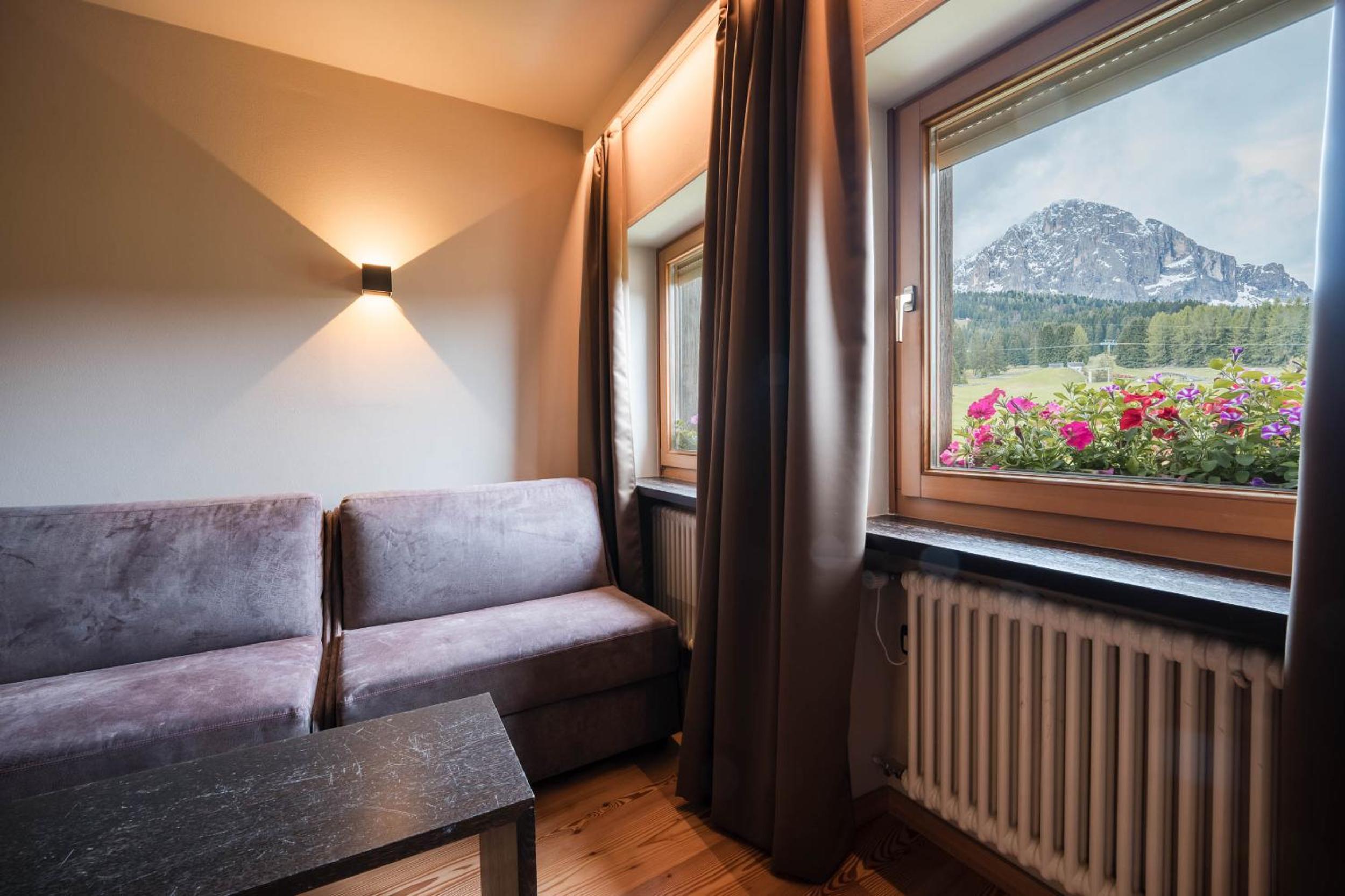 Deluxe Suite - Photo 14