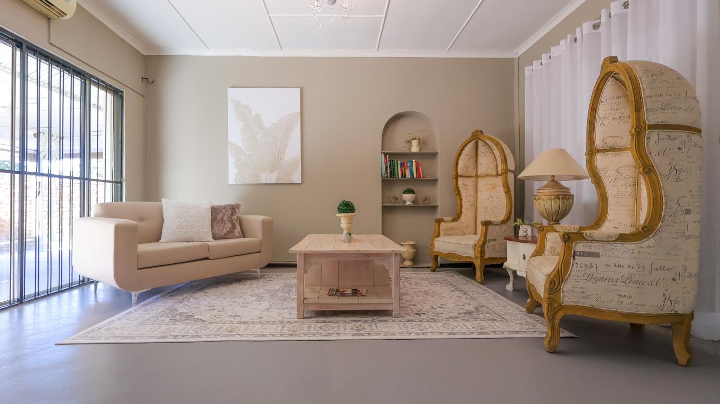 Apartment photo 3