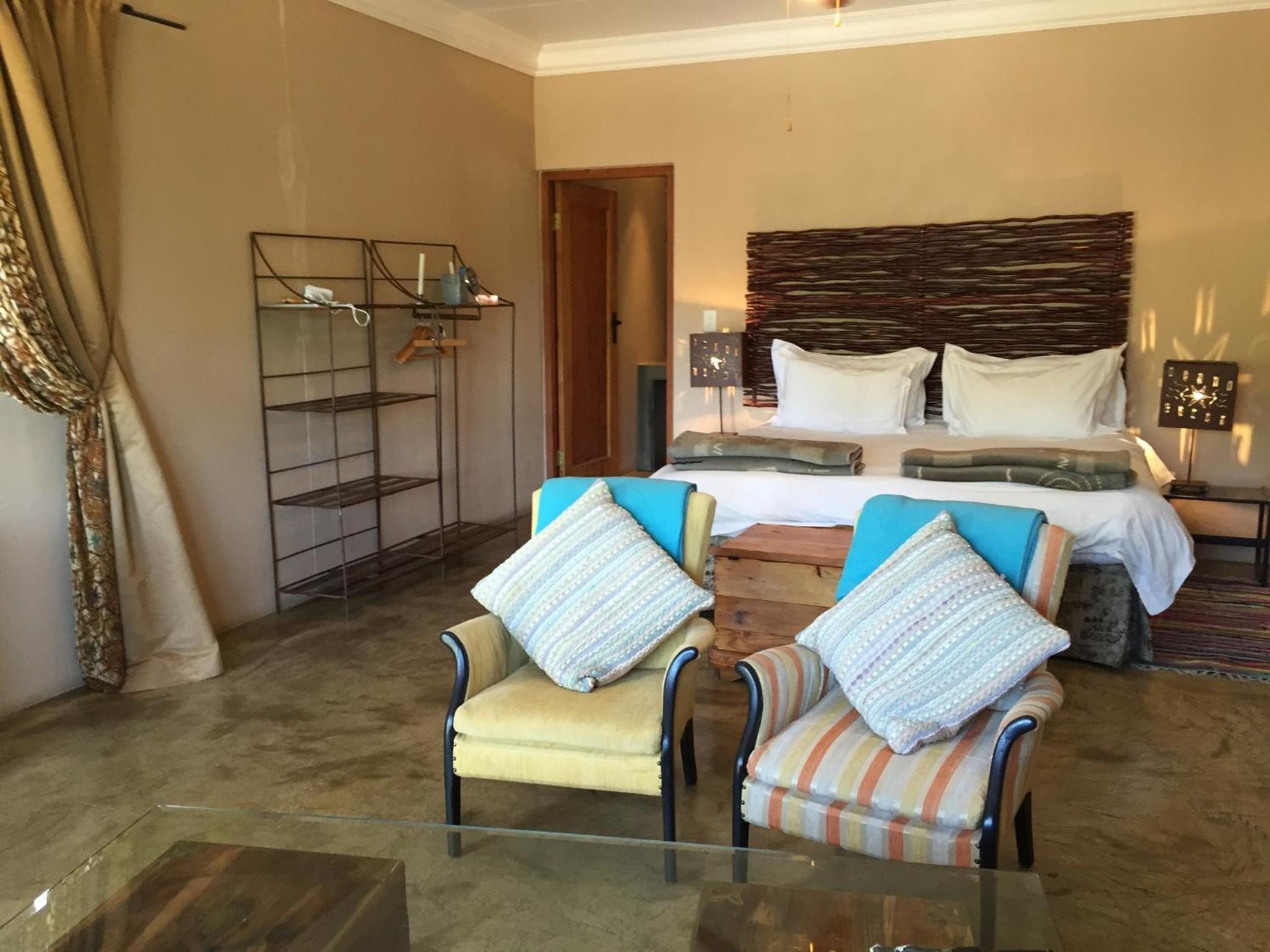 Deluxe King or Twin Suite - 3 - Photo 4