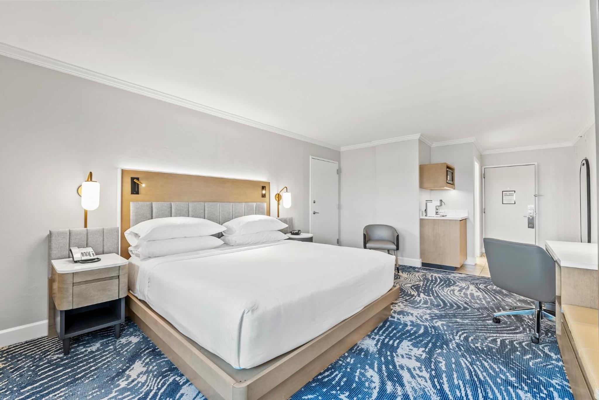 Standard King Room