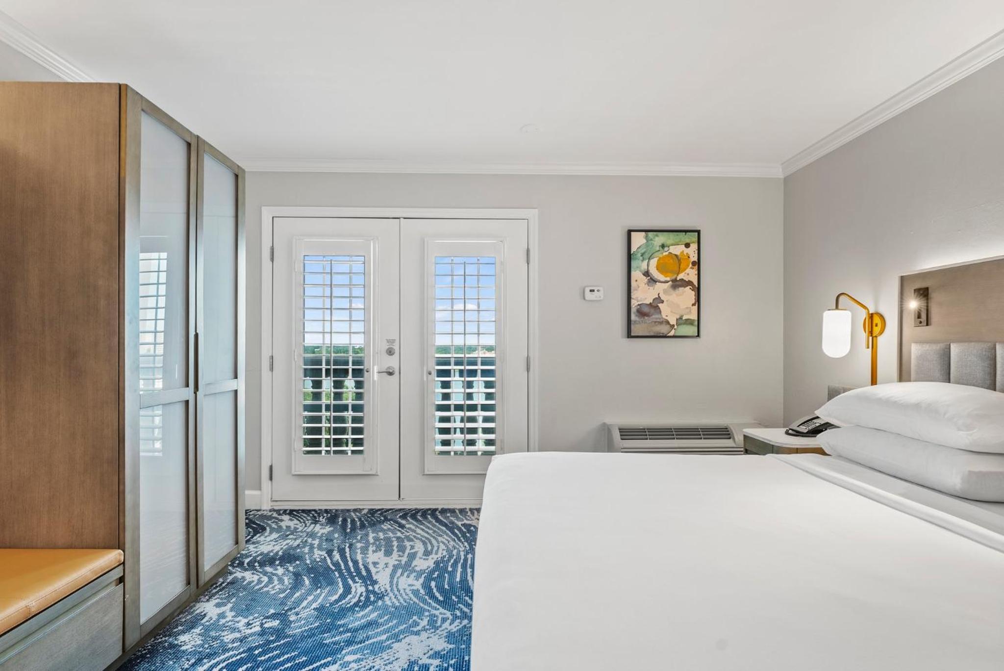Standard King Room