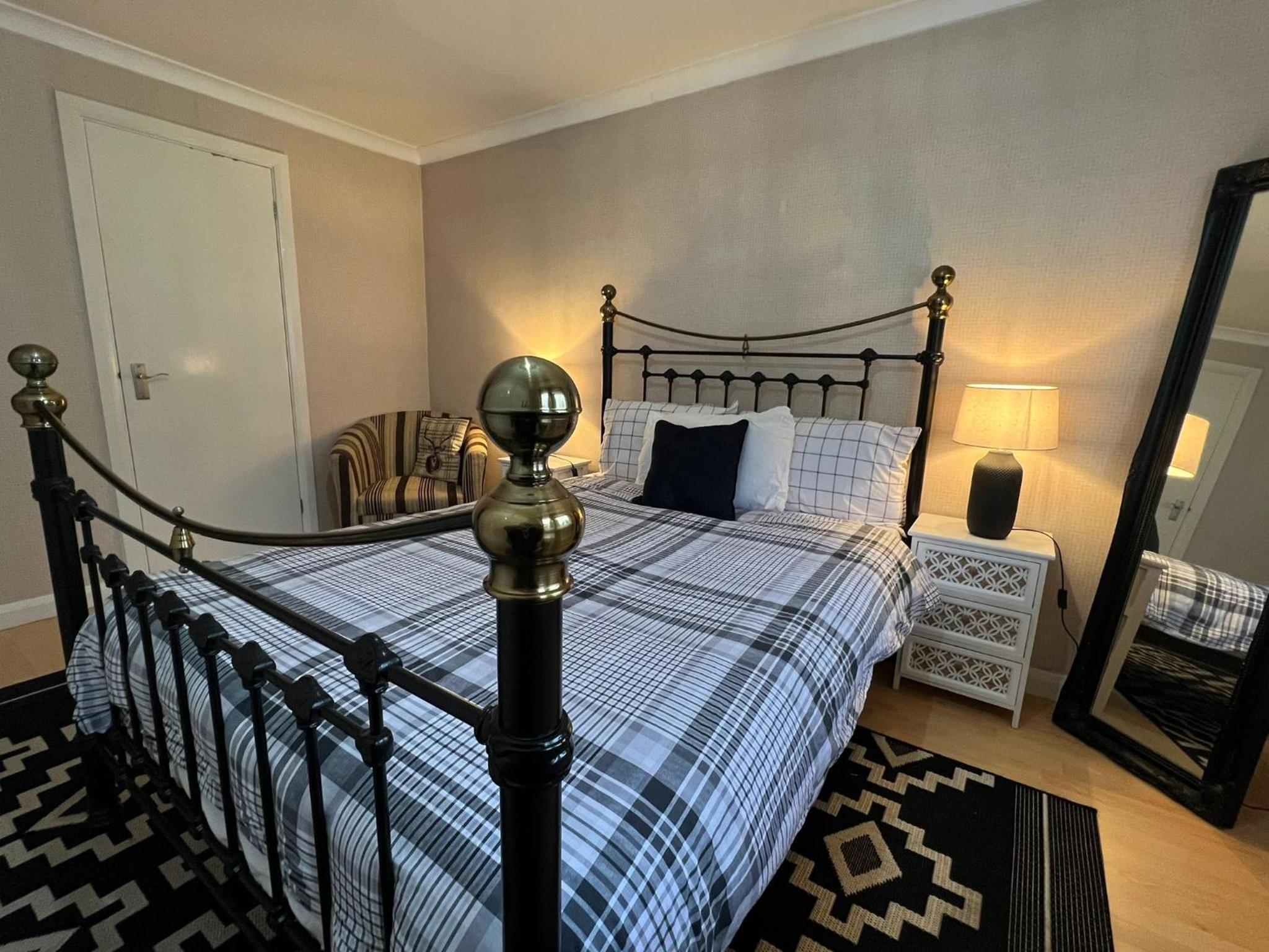 Double Room With Private Bathroom photo 2
