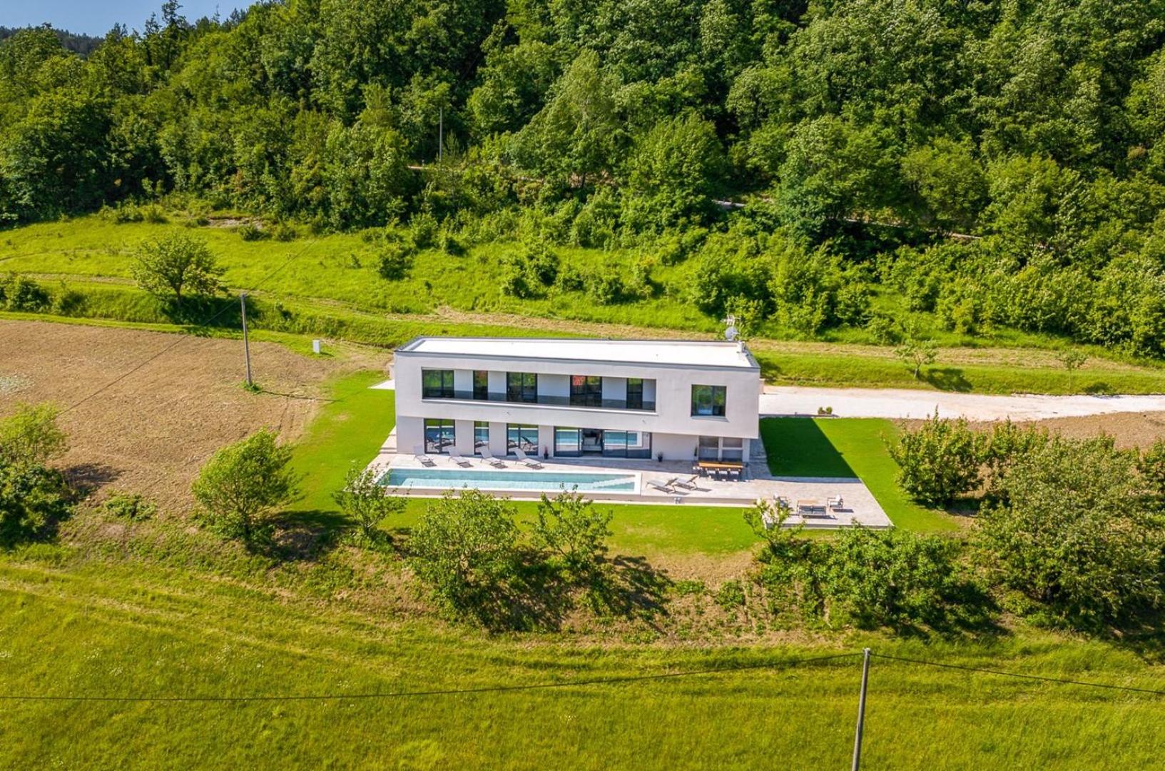 Villa with Private Pool photo 3