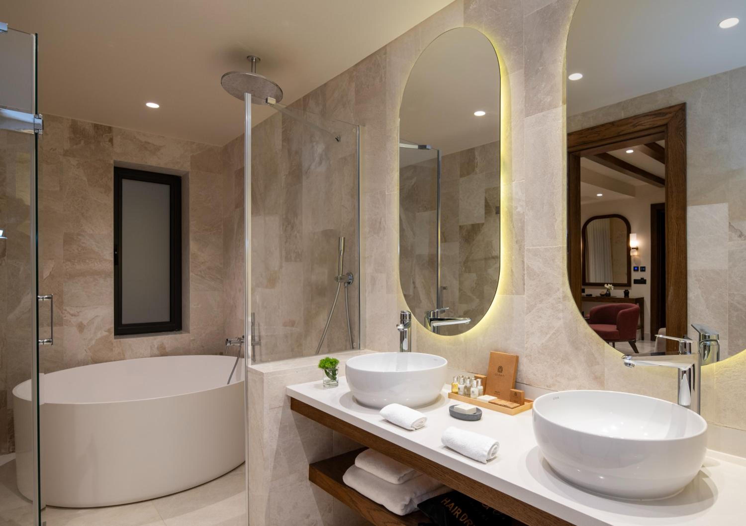 Premium Room - Photo 2
