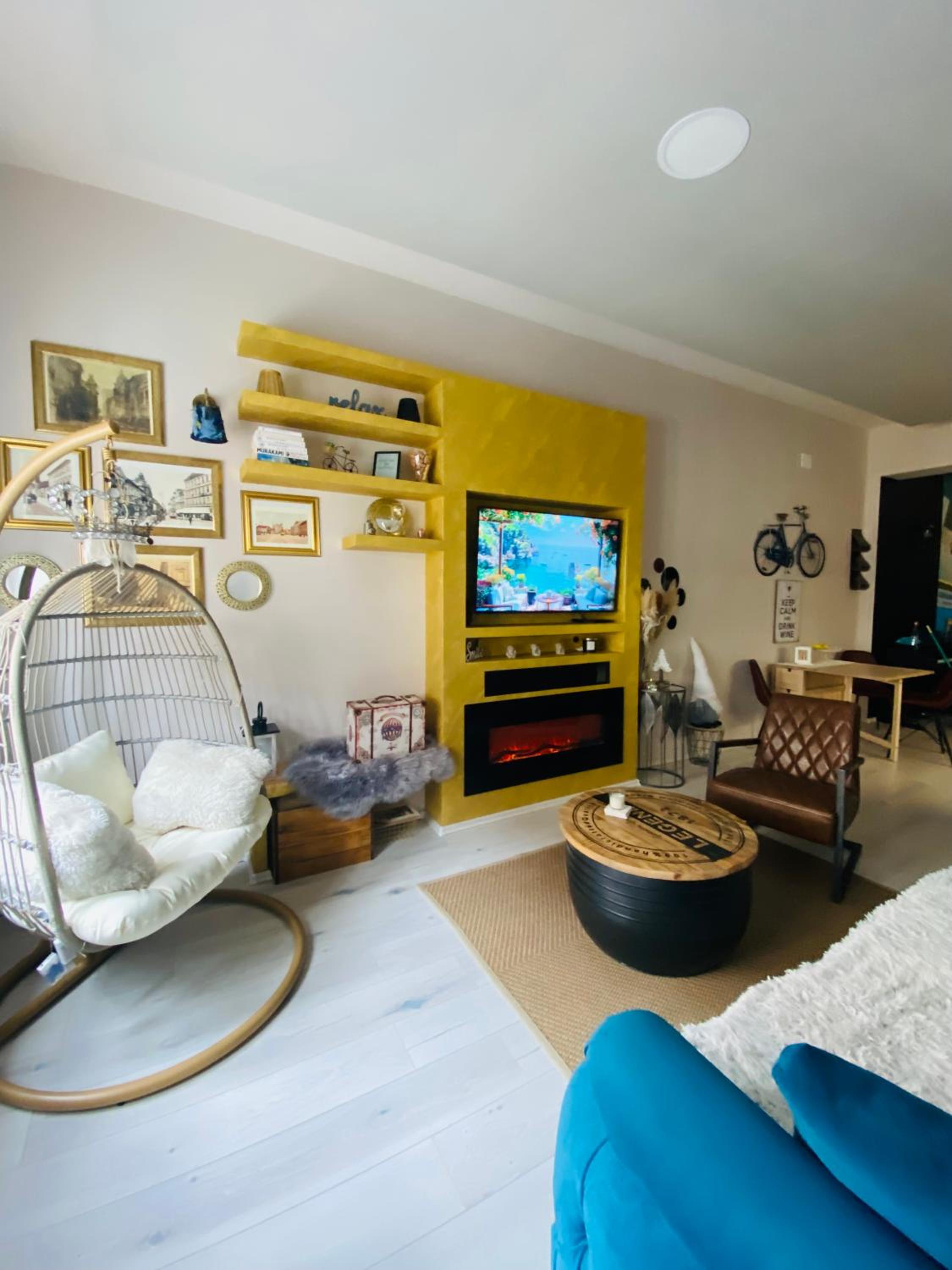 One-Bedroom Apartment