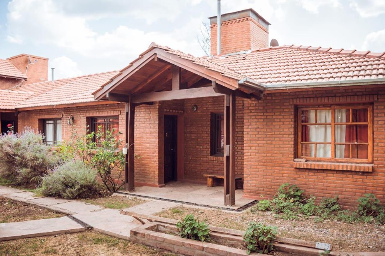 Bungalow with Garden View photo 2