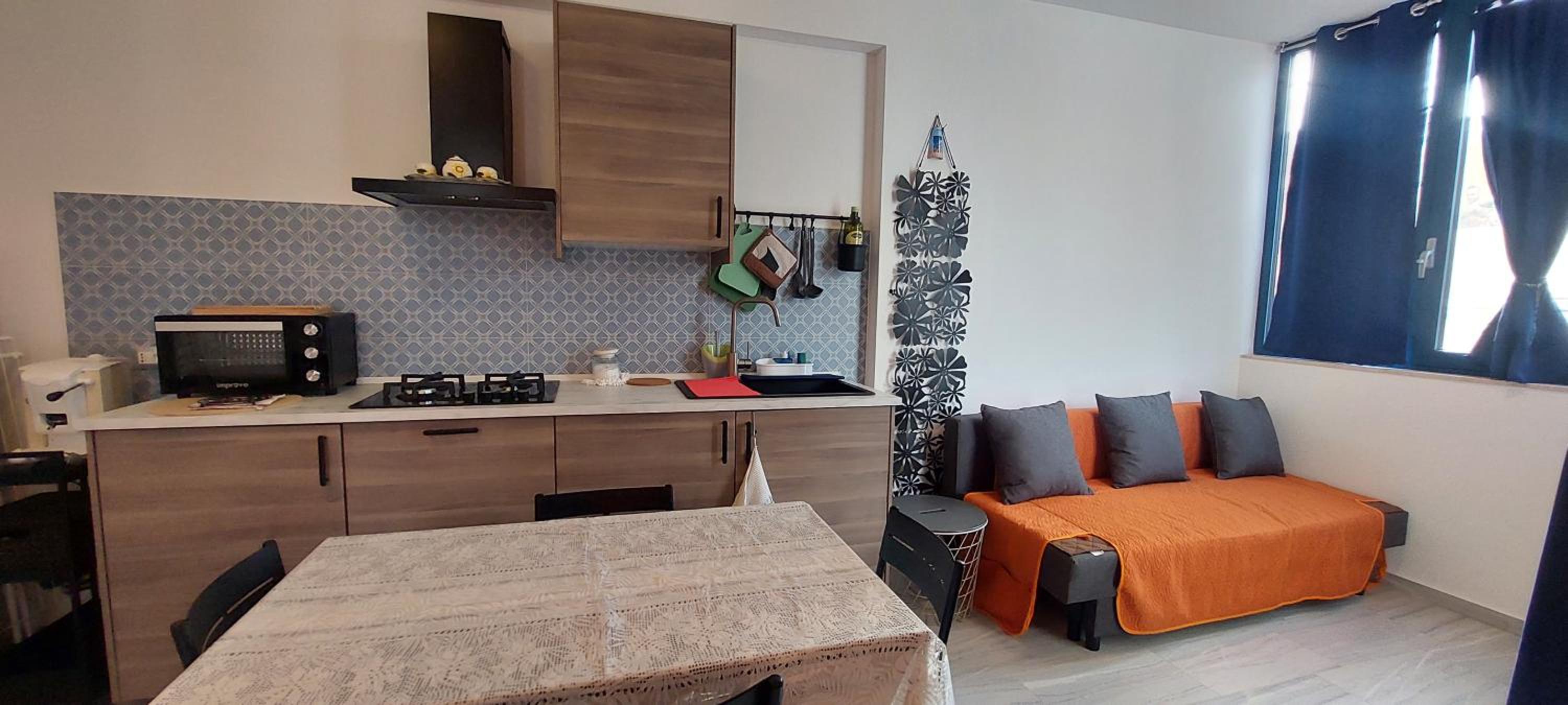 One-Bedroom Apartment with Balcony photo 2