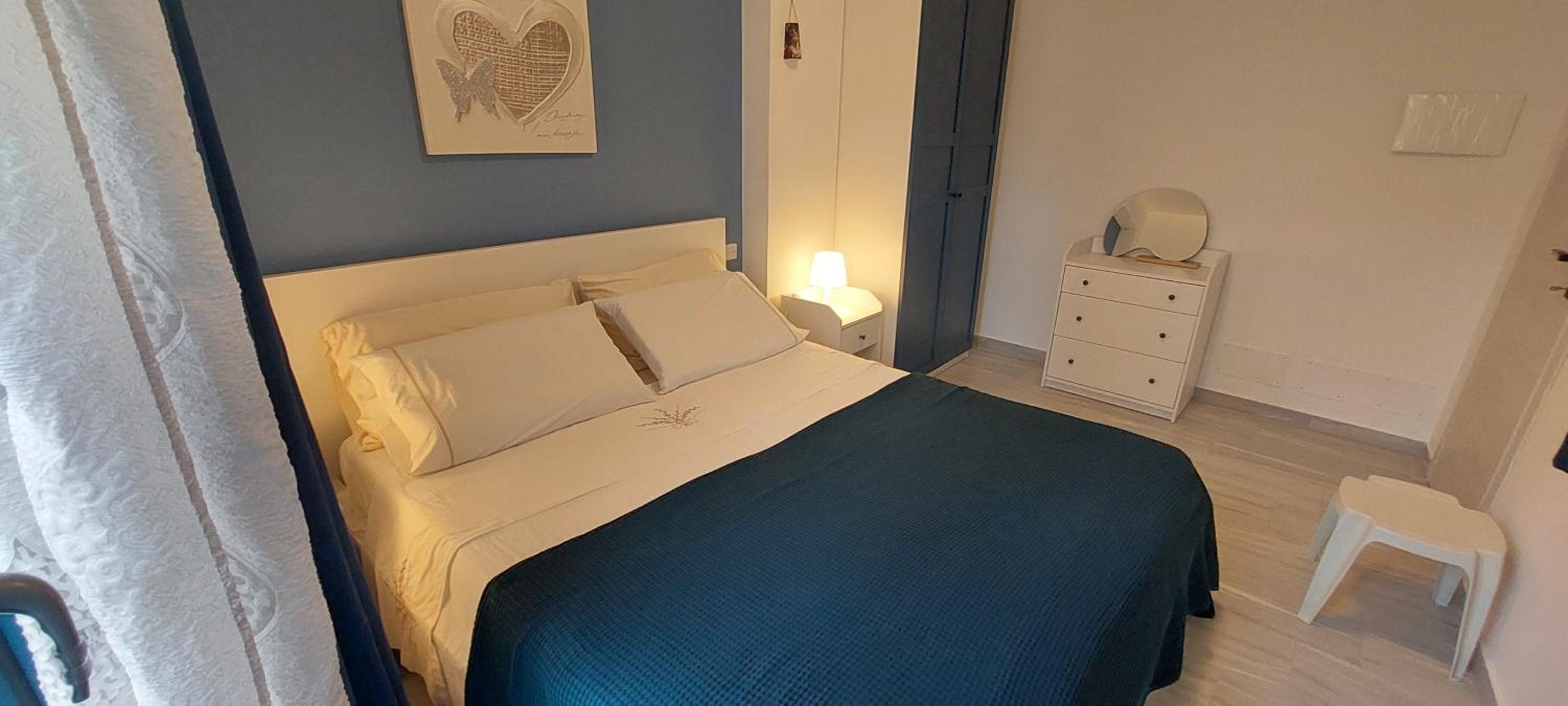 One-Bedroom Apartment with Balcony photo 3