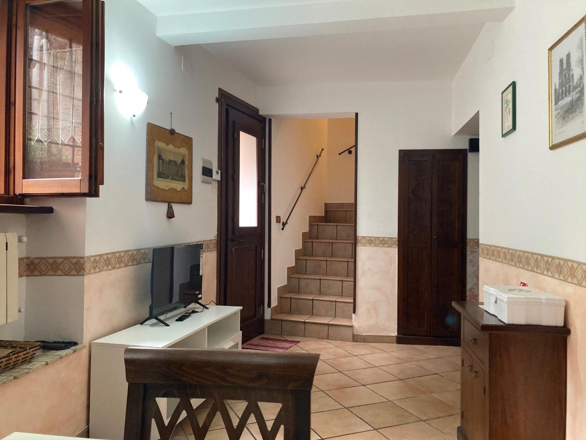 Two-Bedroom House photo 3