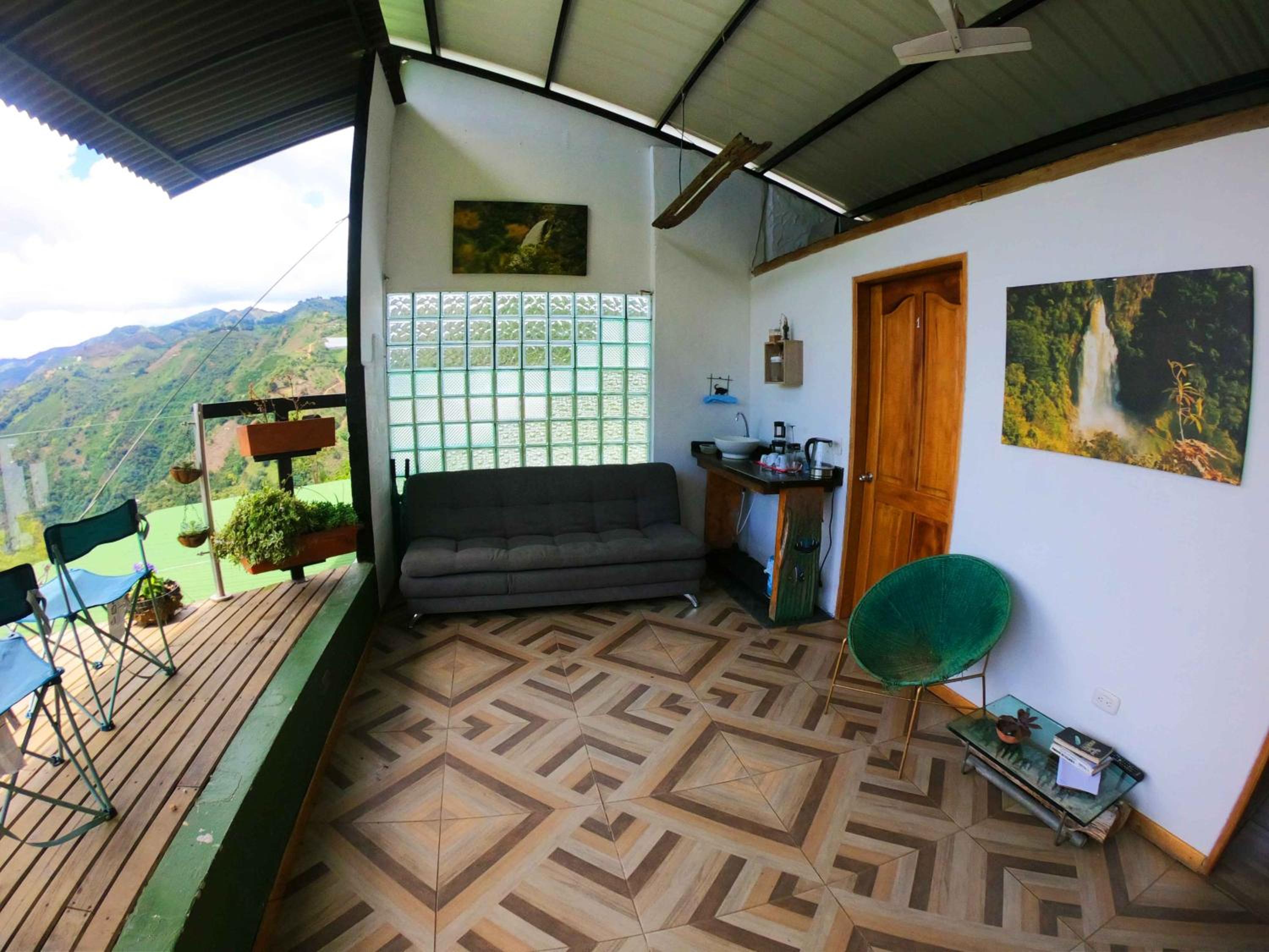 Single Room photo 3