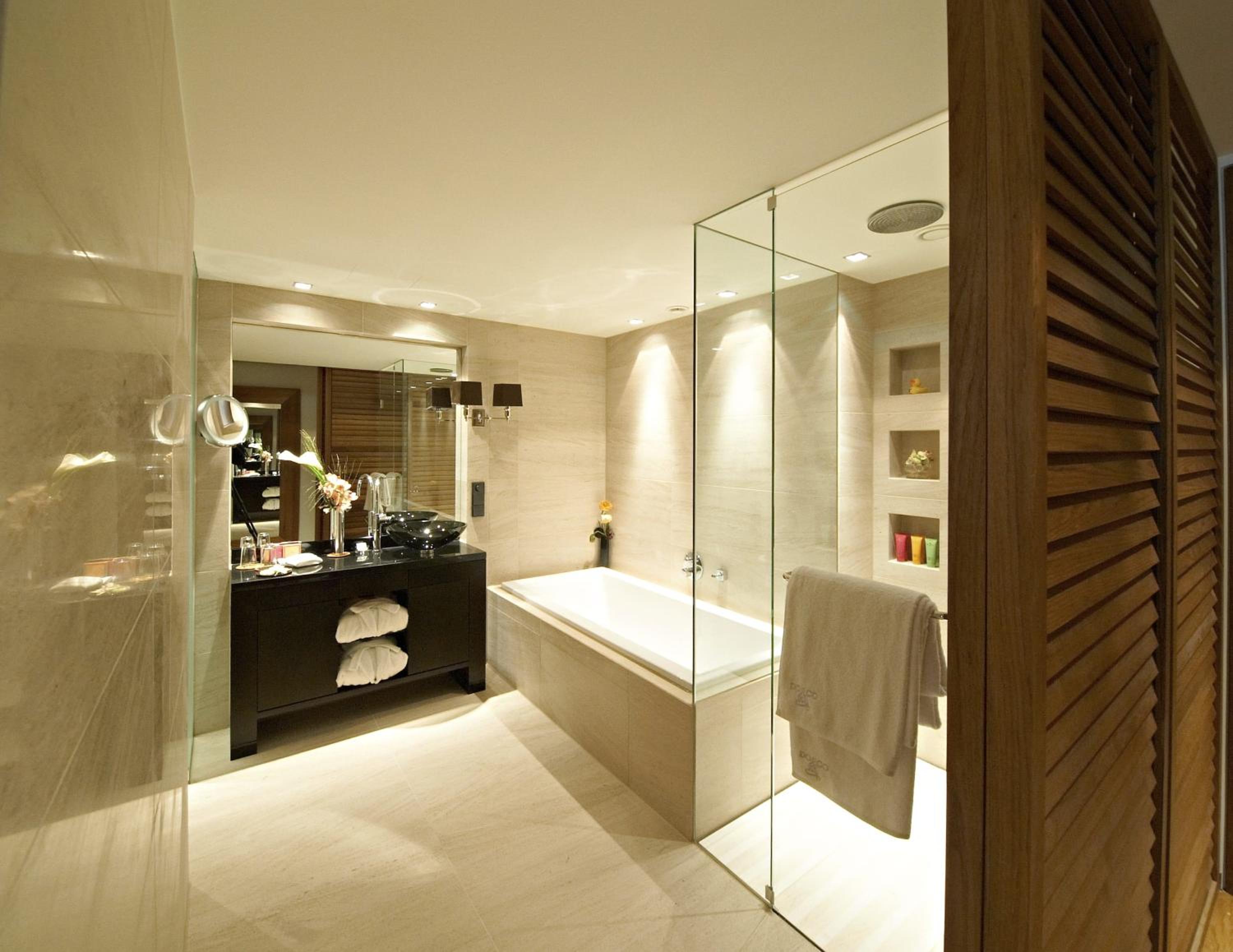 Double Room with Courtyard View