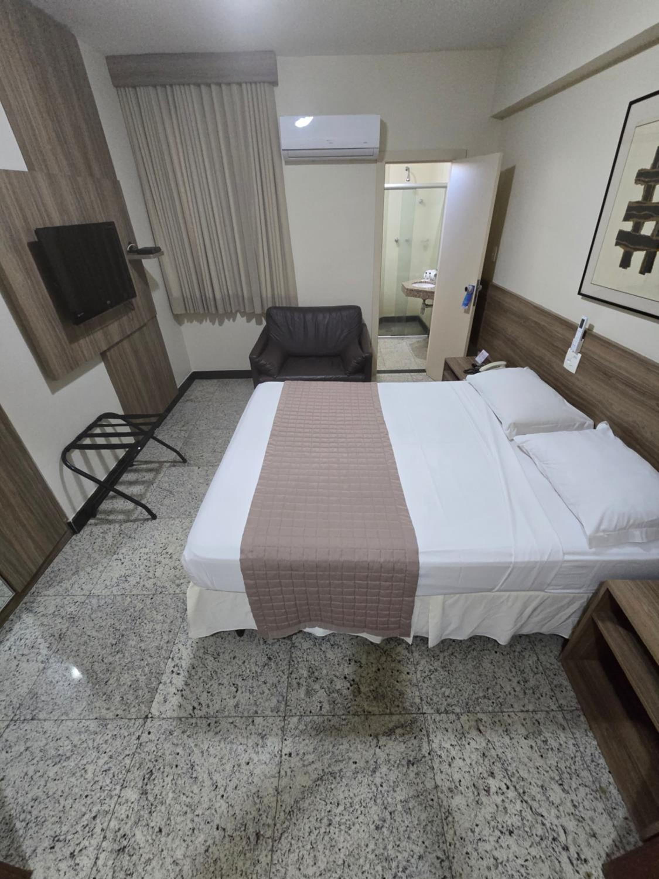 Via Contorno Hotel — Double Room Couple
