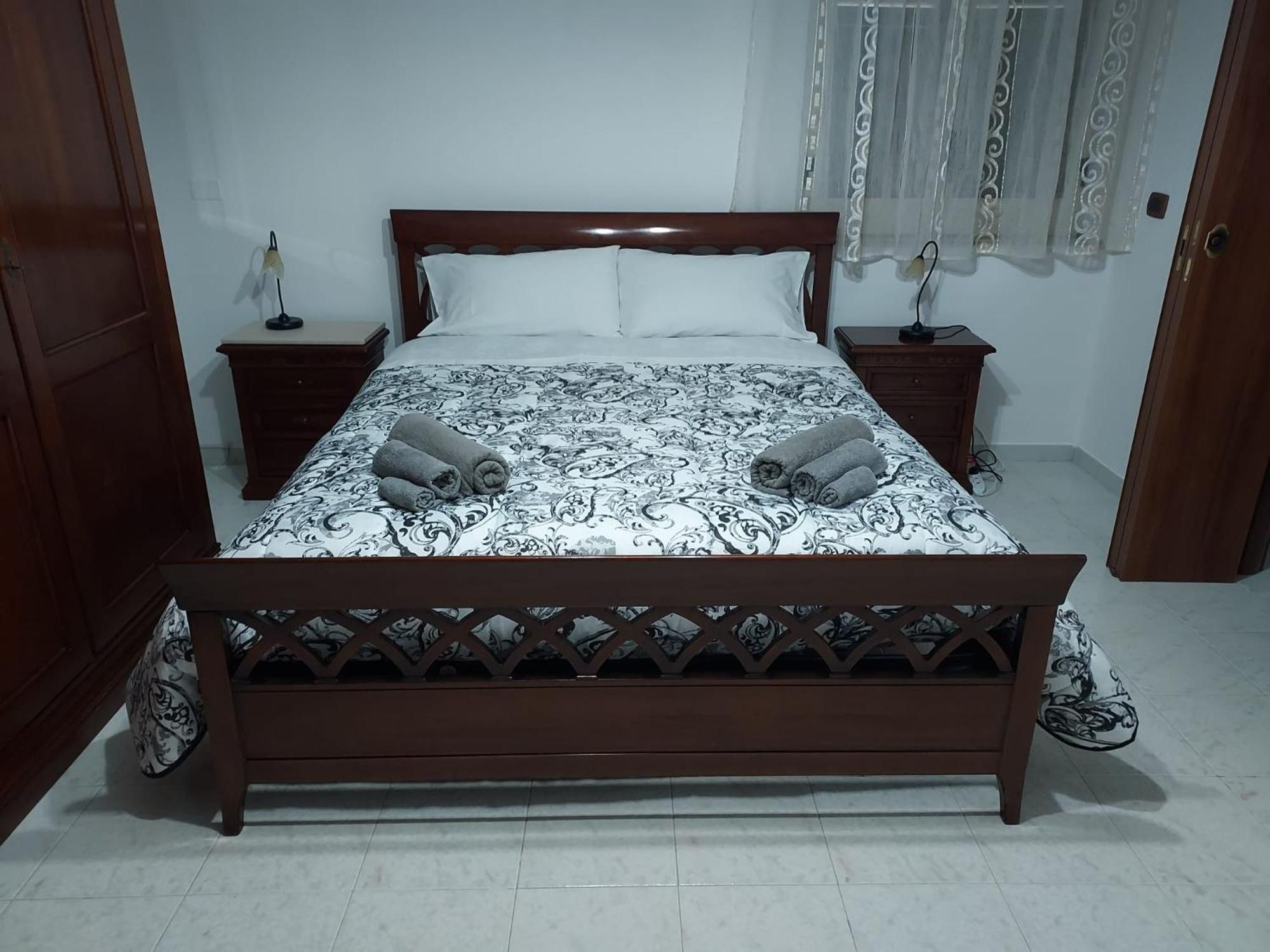 Deluxe Double Room with 2 Extra Beds