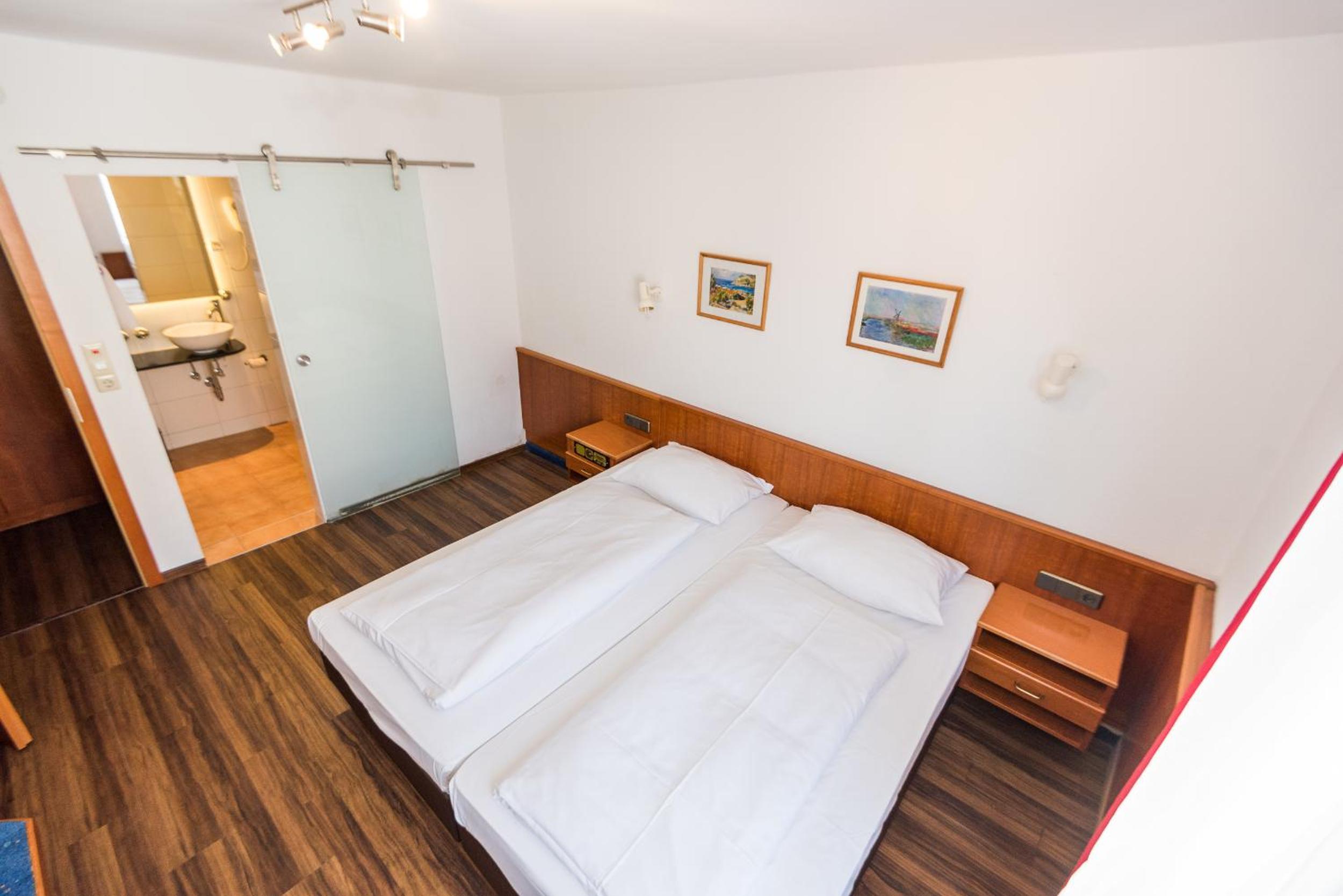 Comfort Double Room - Photo 3
