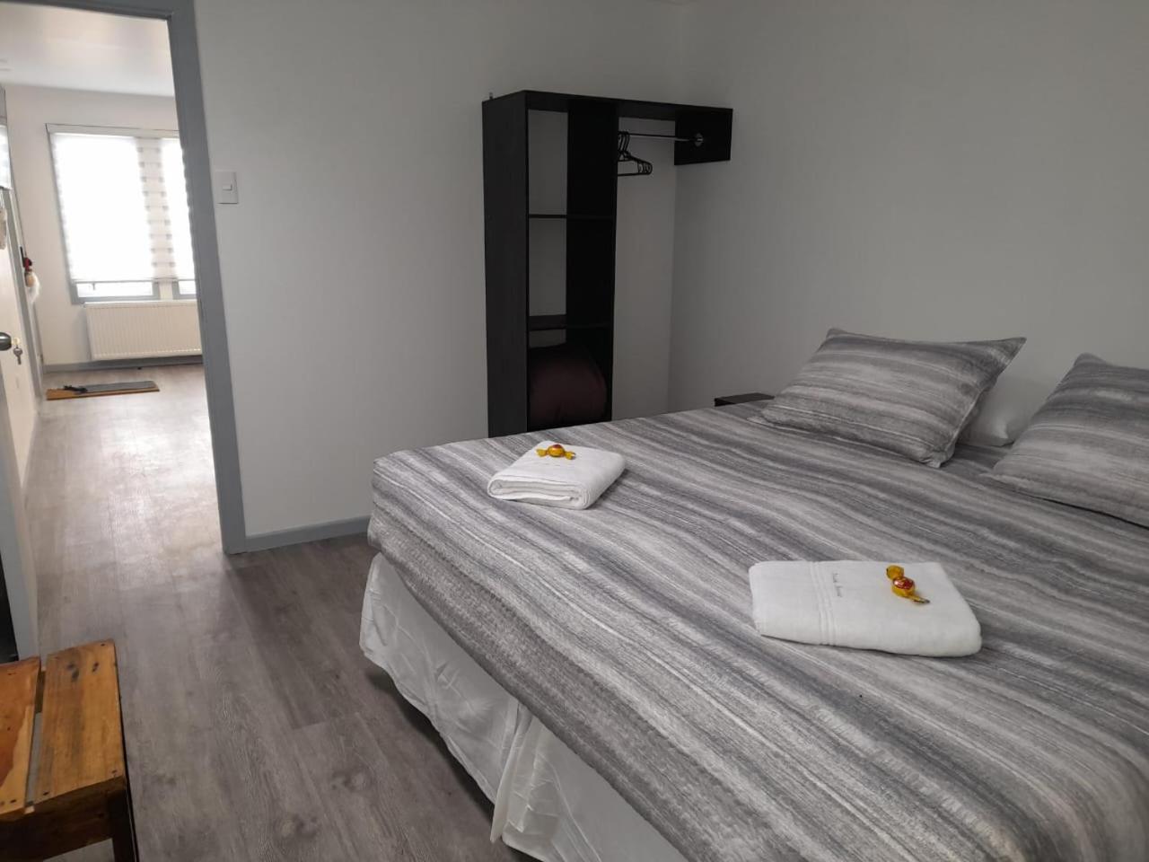 One-Bedroom House photo 2