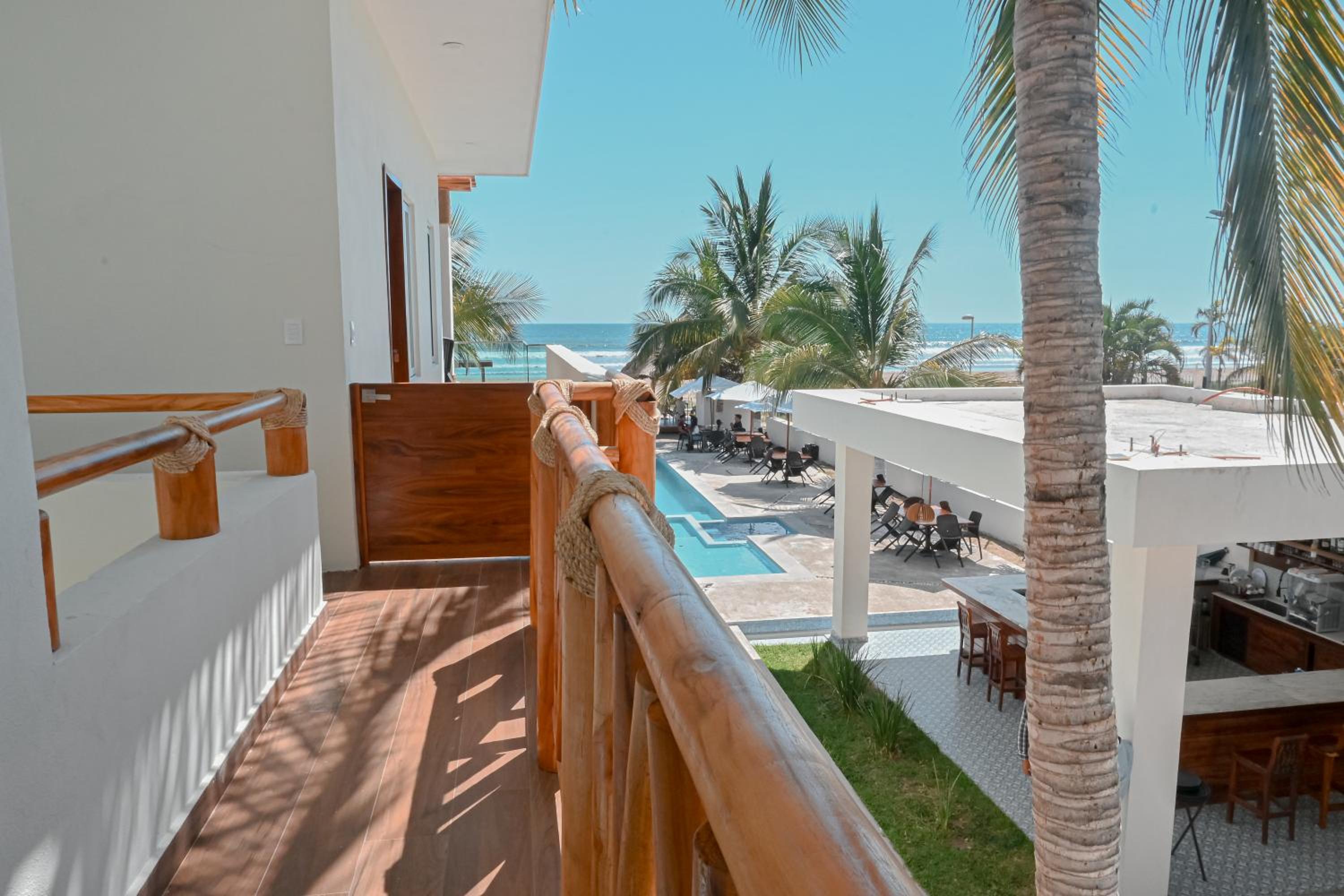 Double Room with Pool View photo 3