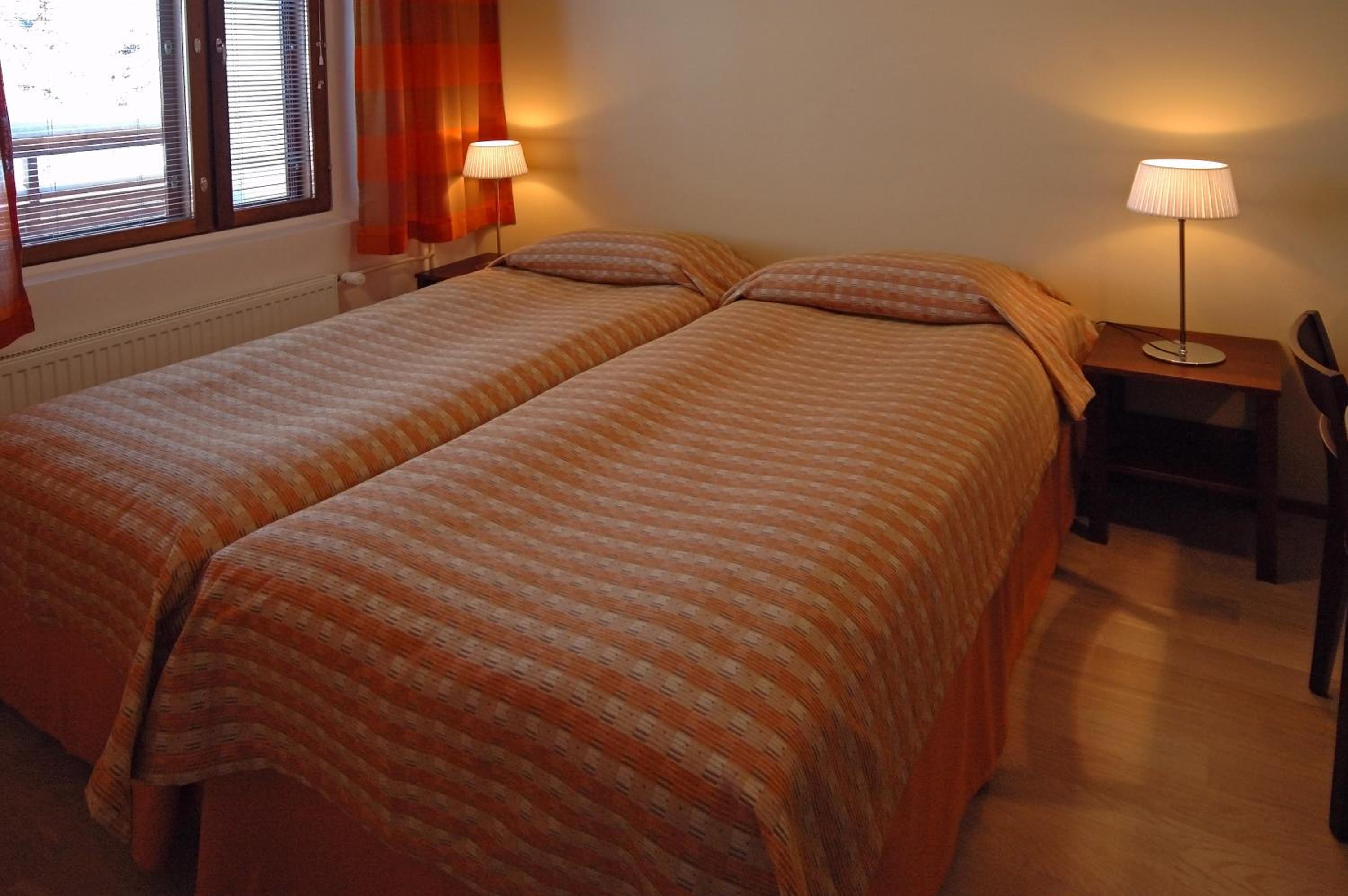 One-Bedroom Apartment with Sauna - Photo 5