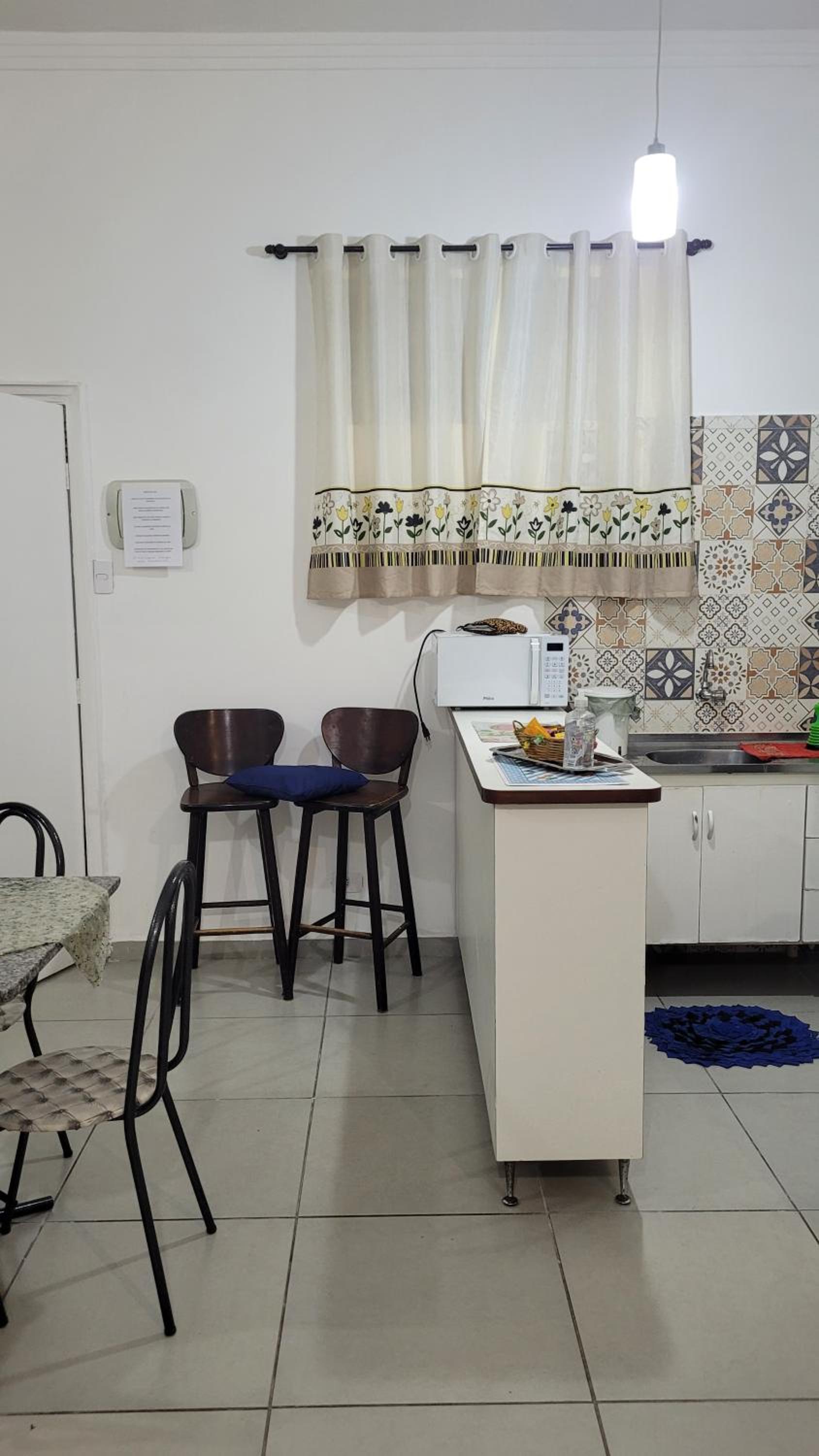 Two-Bedroom Apartment - Photo 6