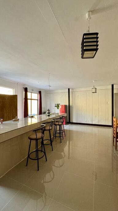 Three-Bedroom House photo 3