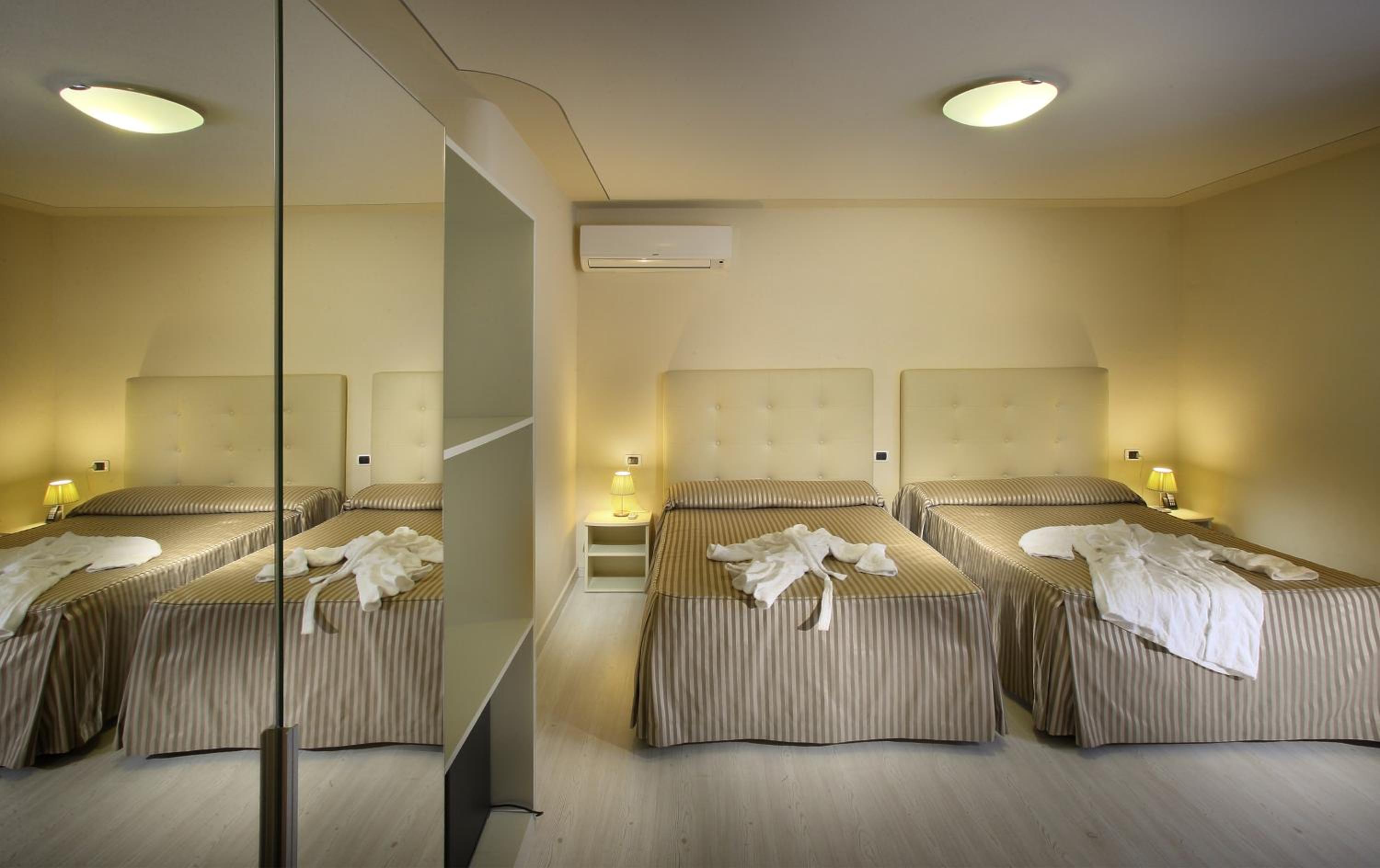 Superior Double Room - Photo 6