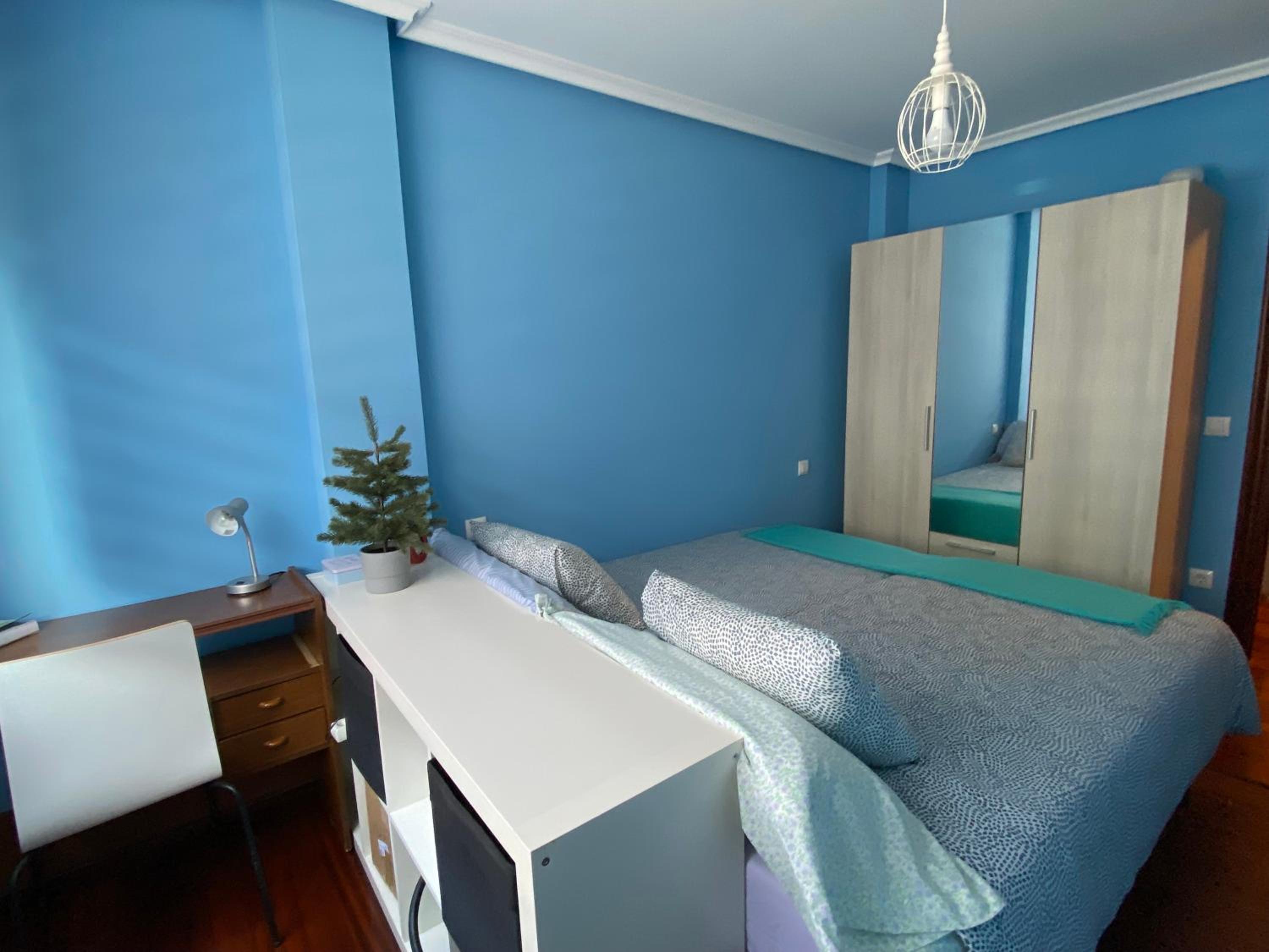 Two-Bedroom Apartment photo 2