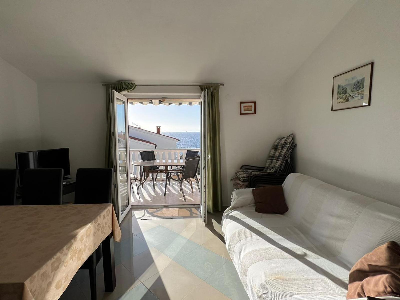 Apartment with Sea View photo 3
