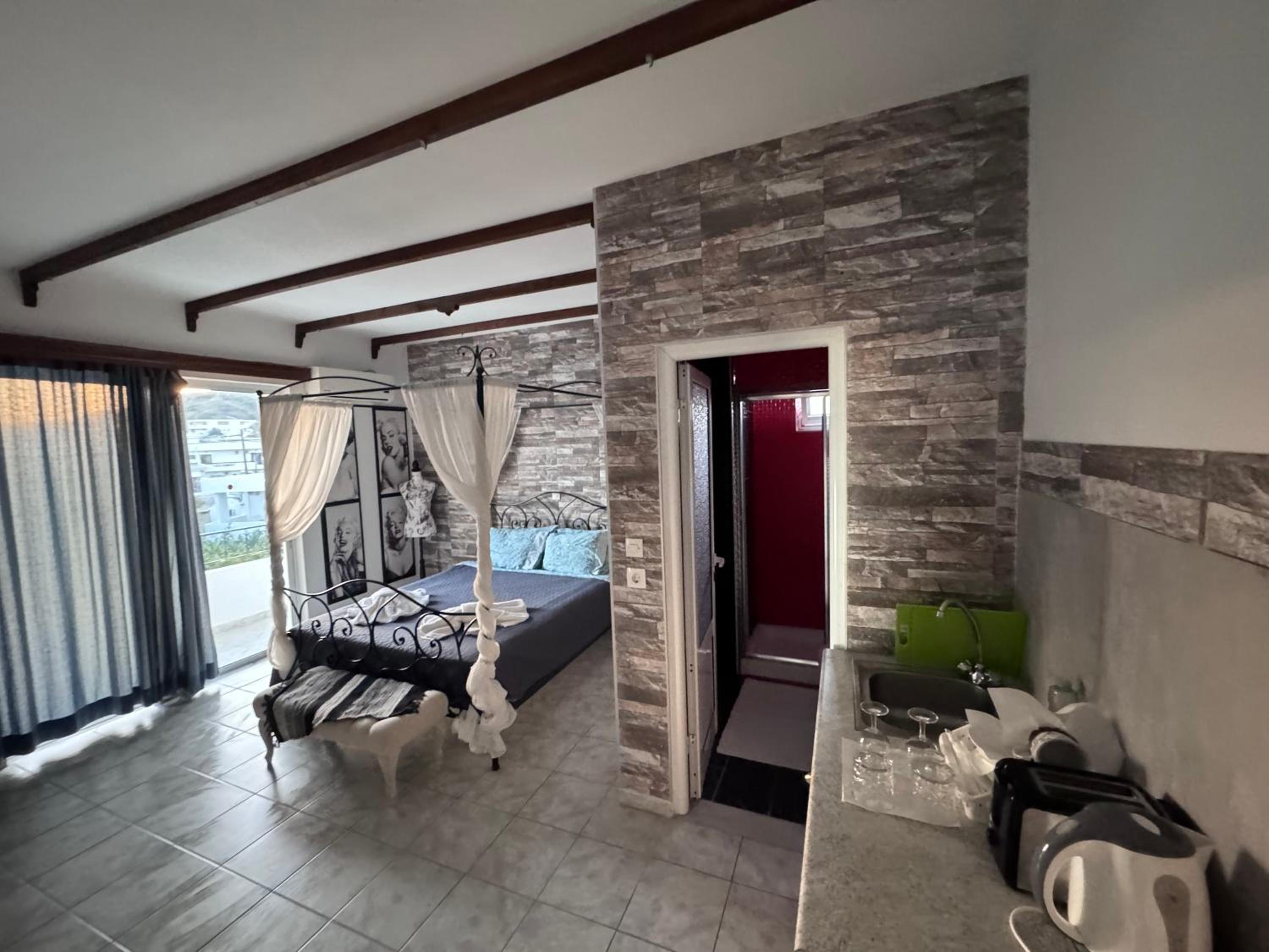 Superior Studio (2 Adults)