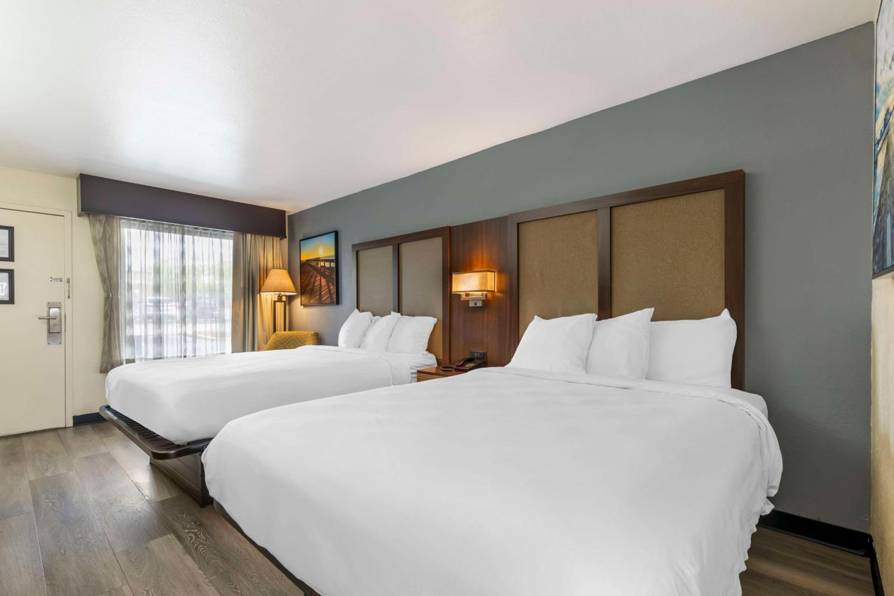 Queen Room with Two Queen Beds - Pet Friendly/Non-Smoking - Photo 1