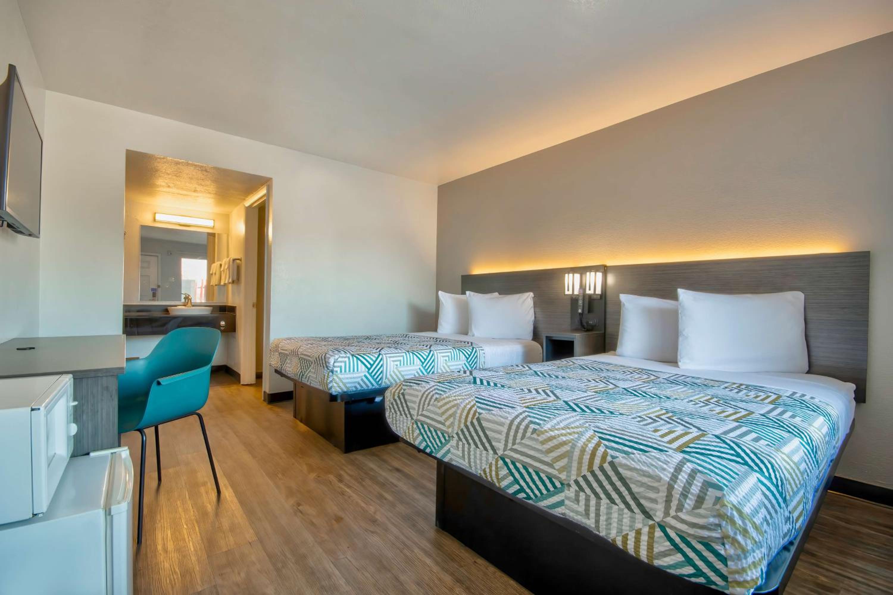 Quadruple Room photo 2