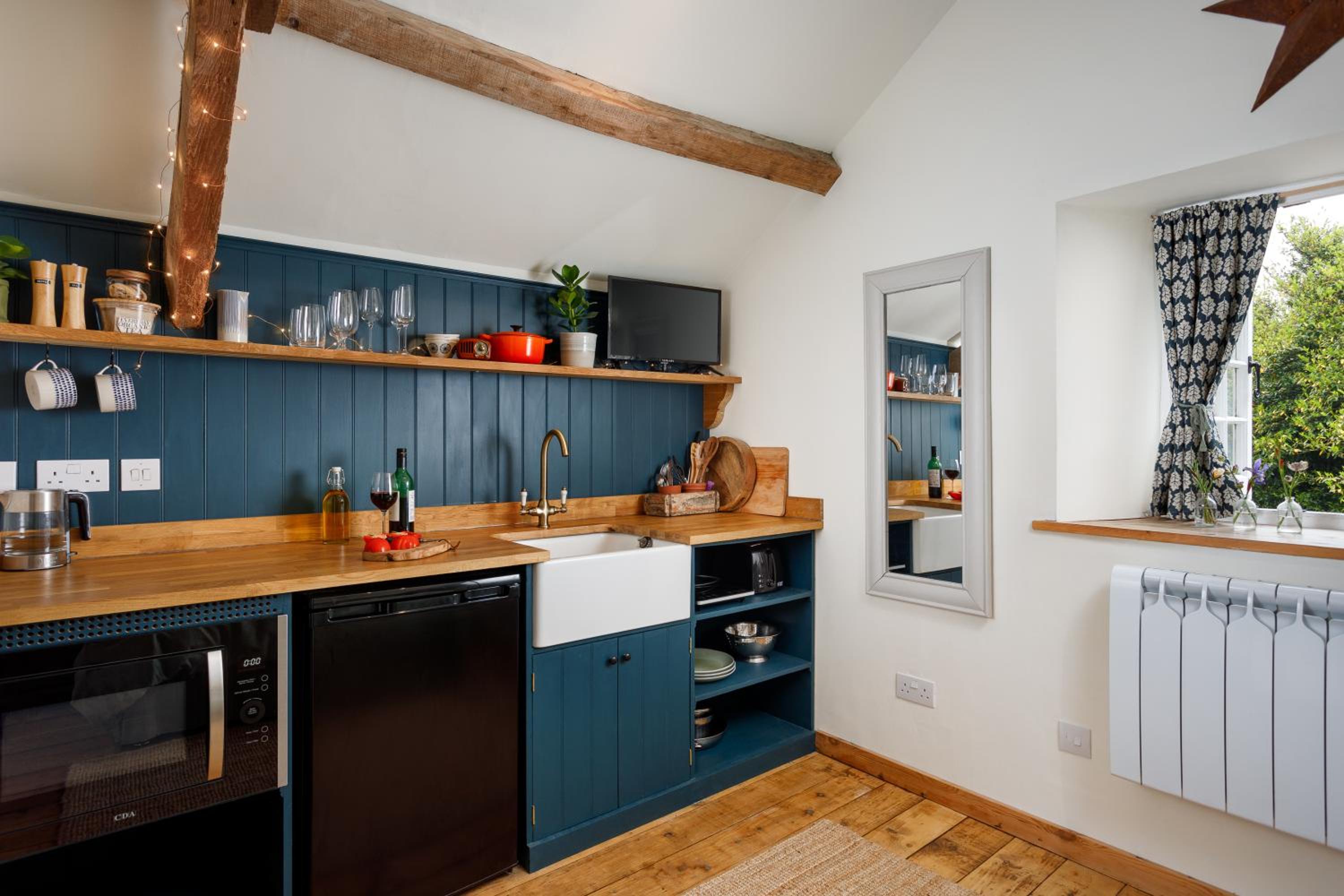 Studio Apartment photo 3