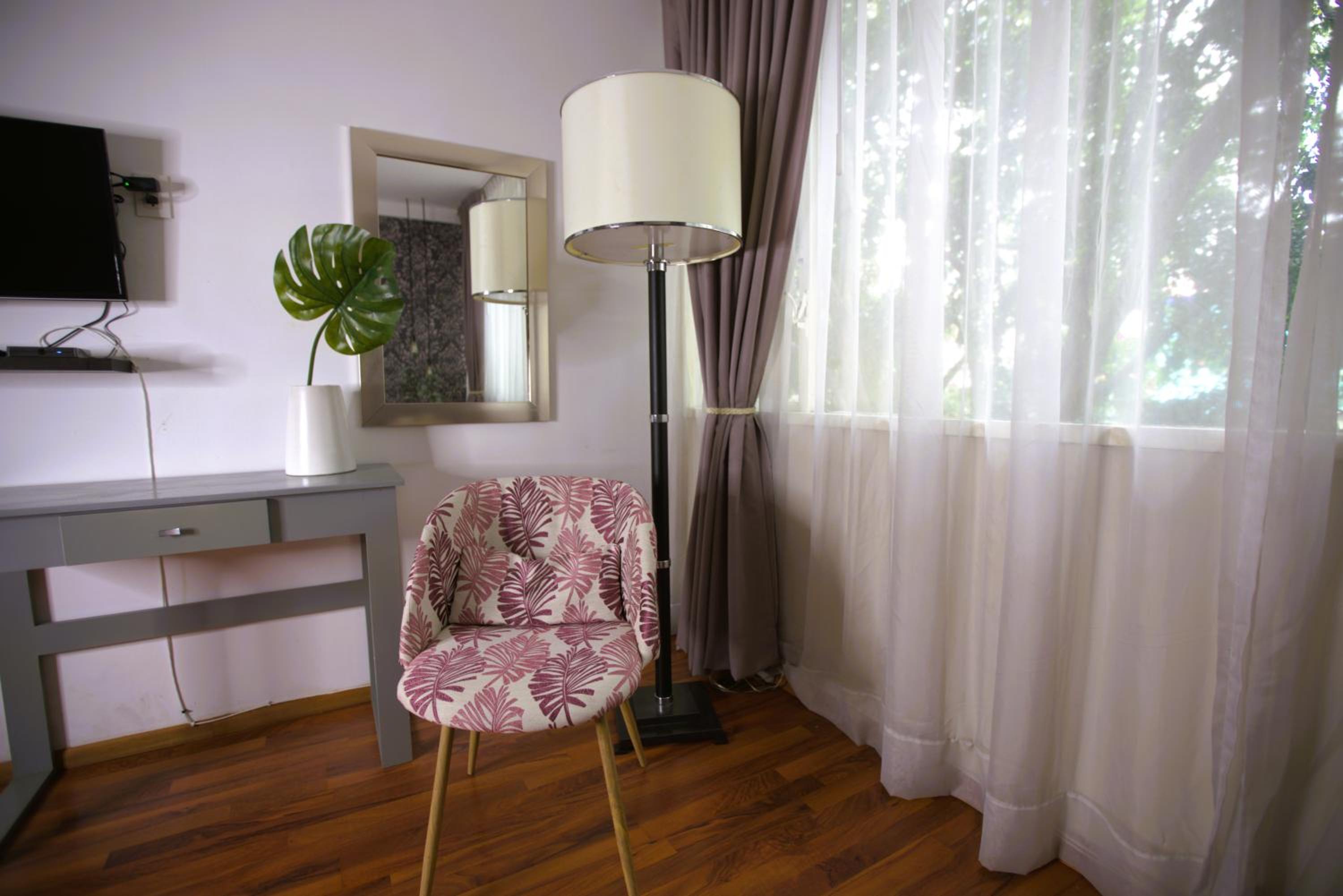 Double Room With Shared Bathroom