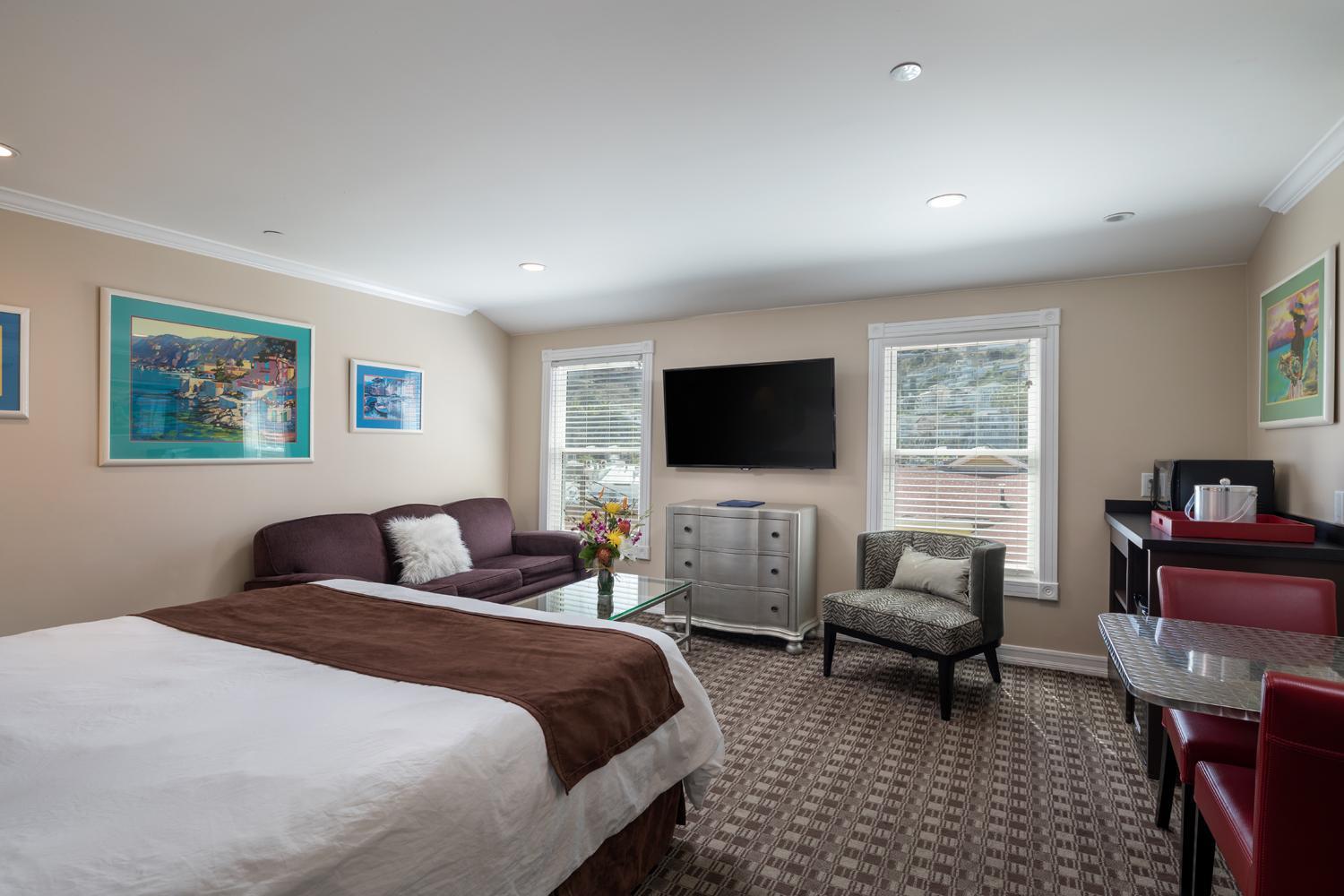 King Suite - Photo 1