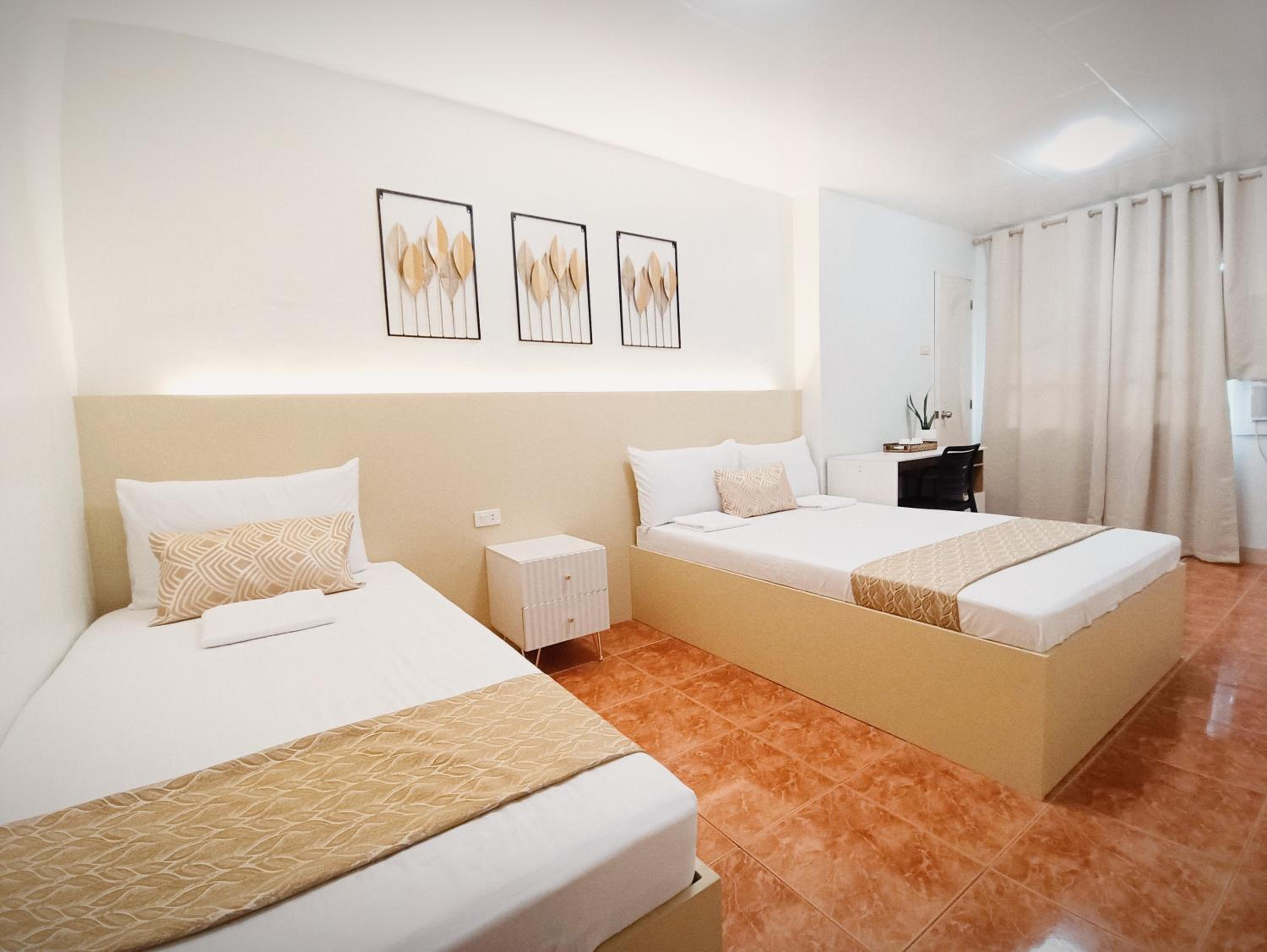 Triple Room with Private Bathroom