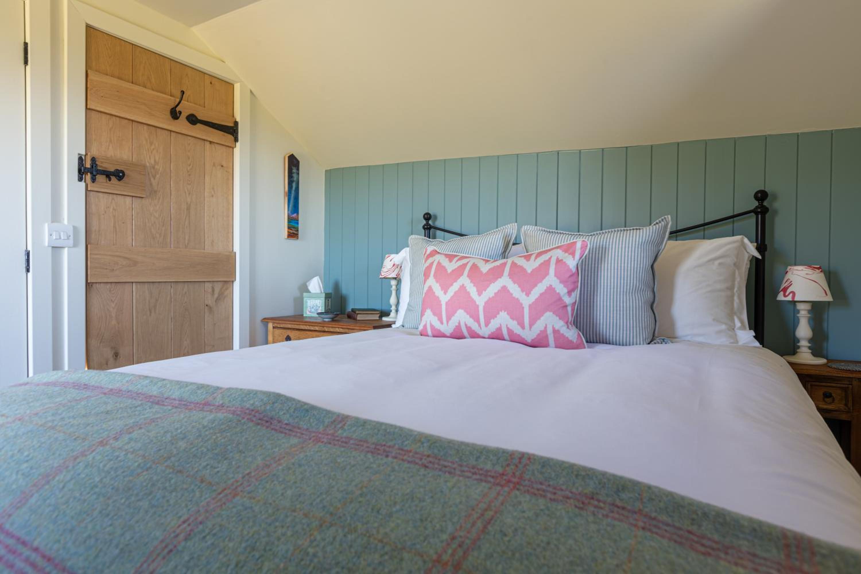 One-Bedroom House photo 1