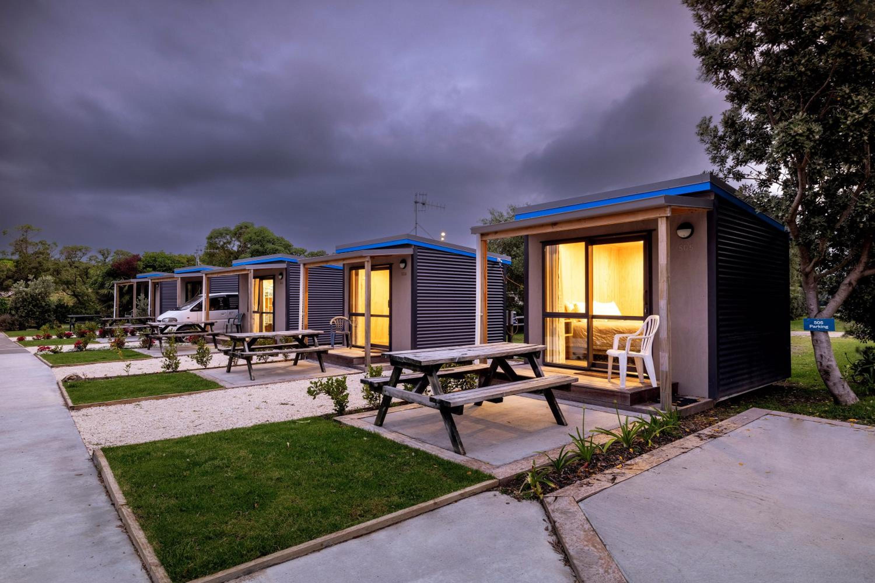 Budget Cabin - Photo 4