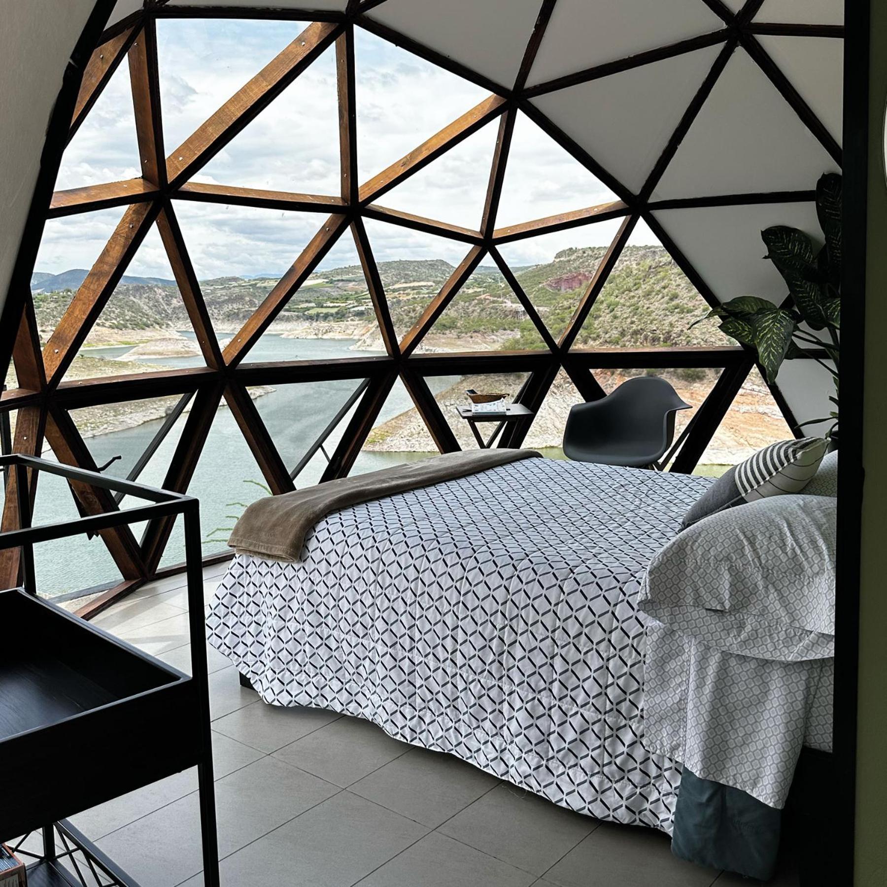 Double Room with Lake View photo 1