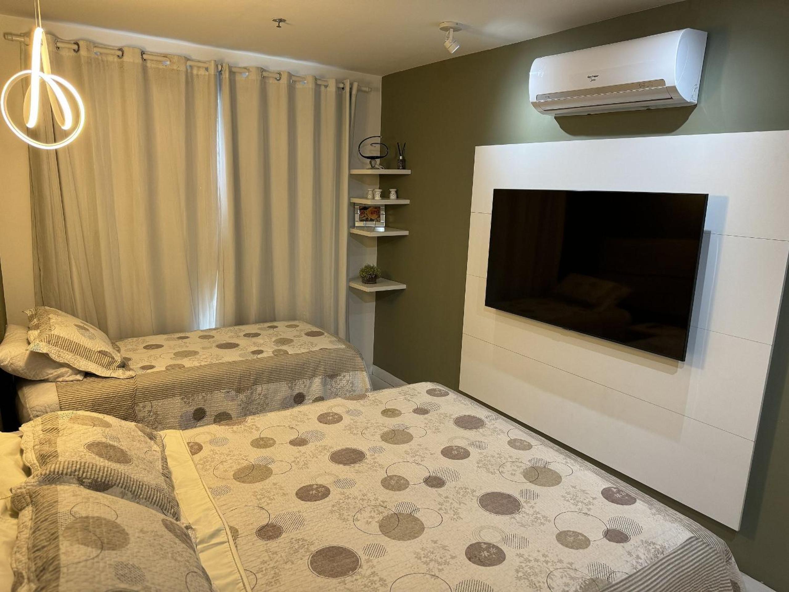 Apartment photo 2