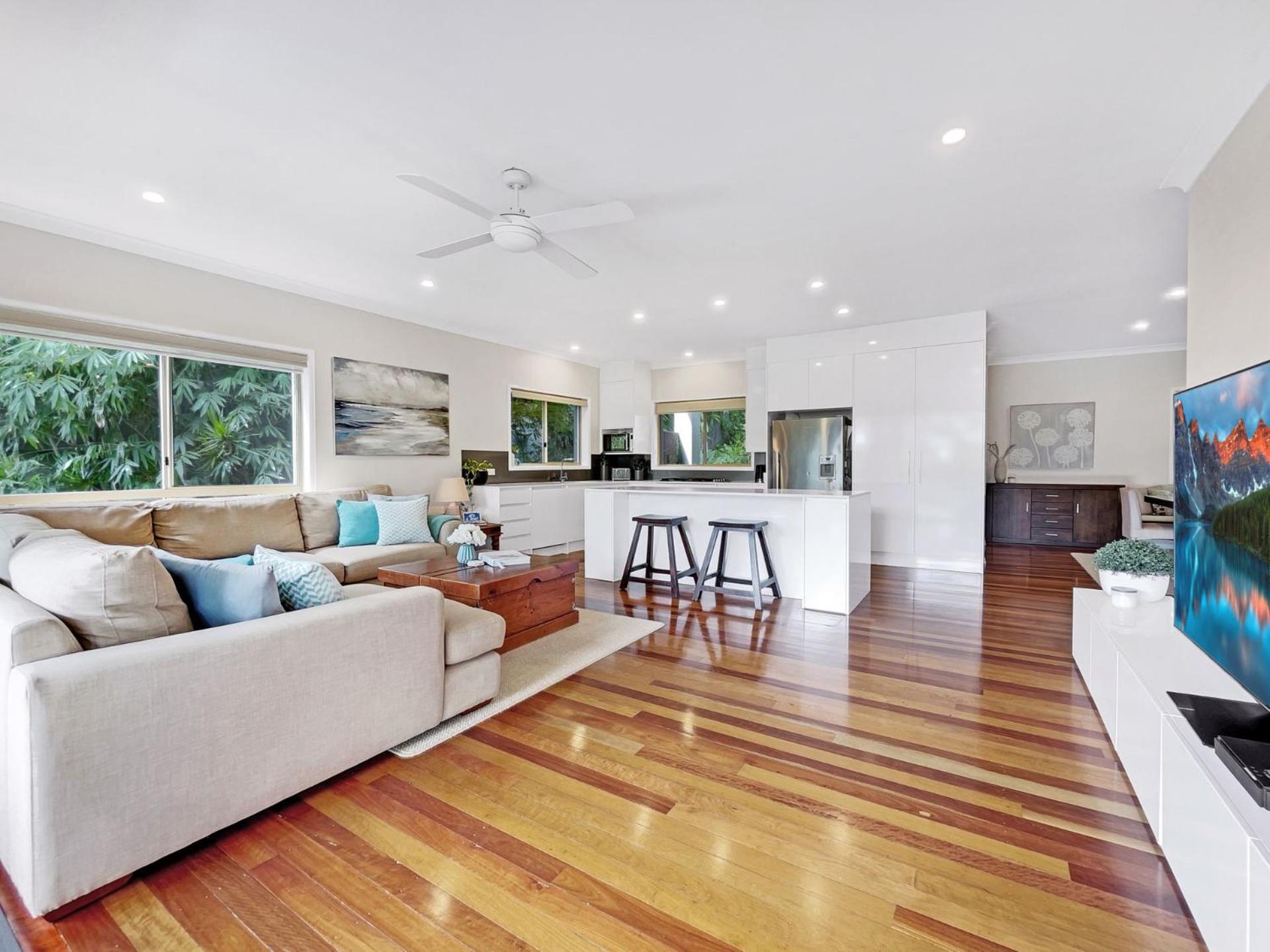 Three-Bedroom House photo 1