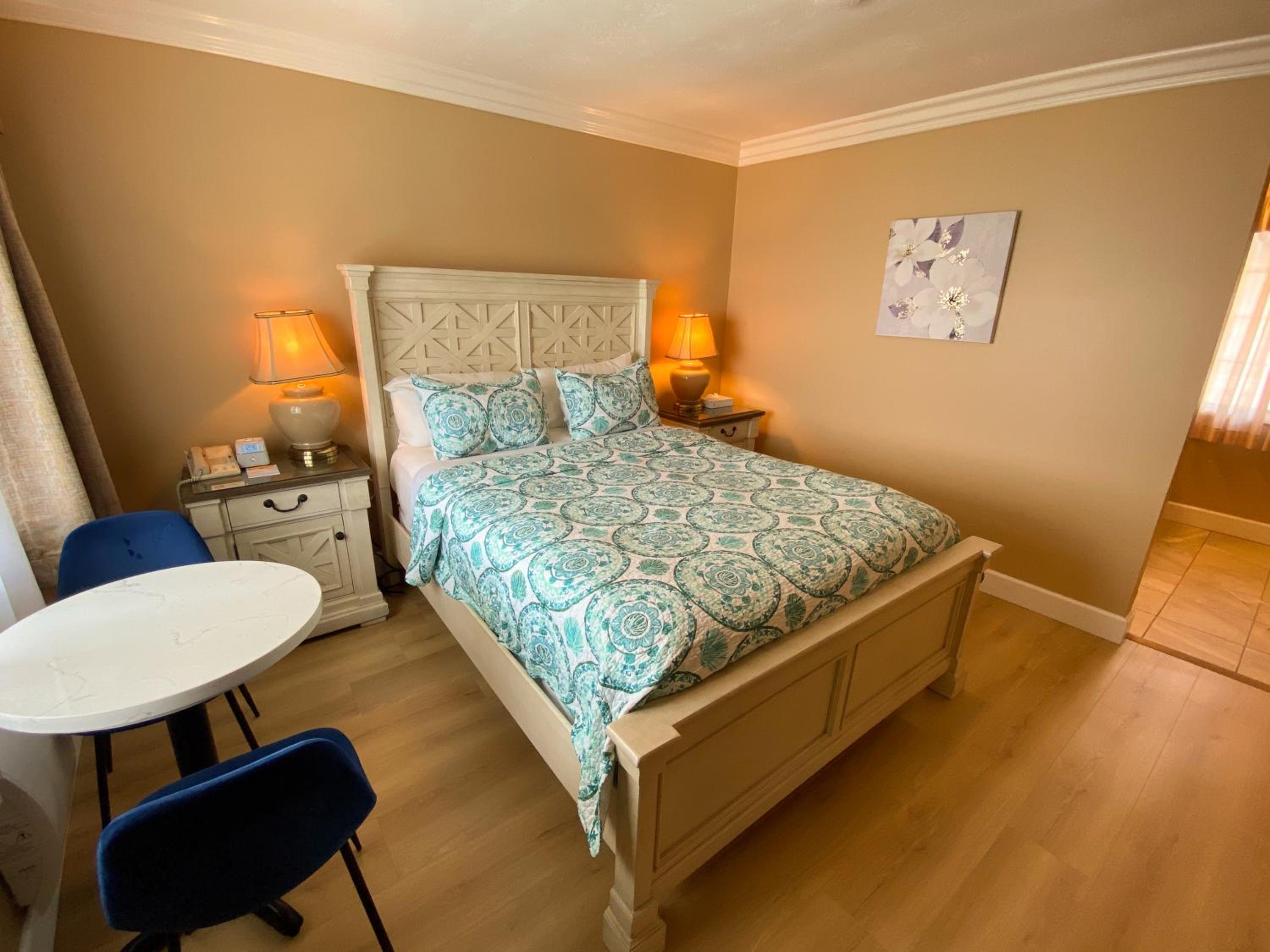 Queen Room Ocean View - Photo 6