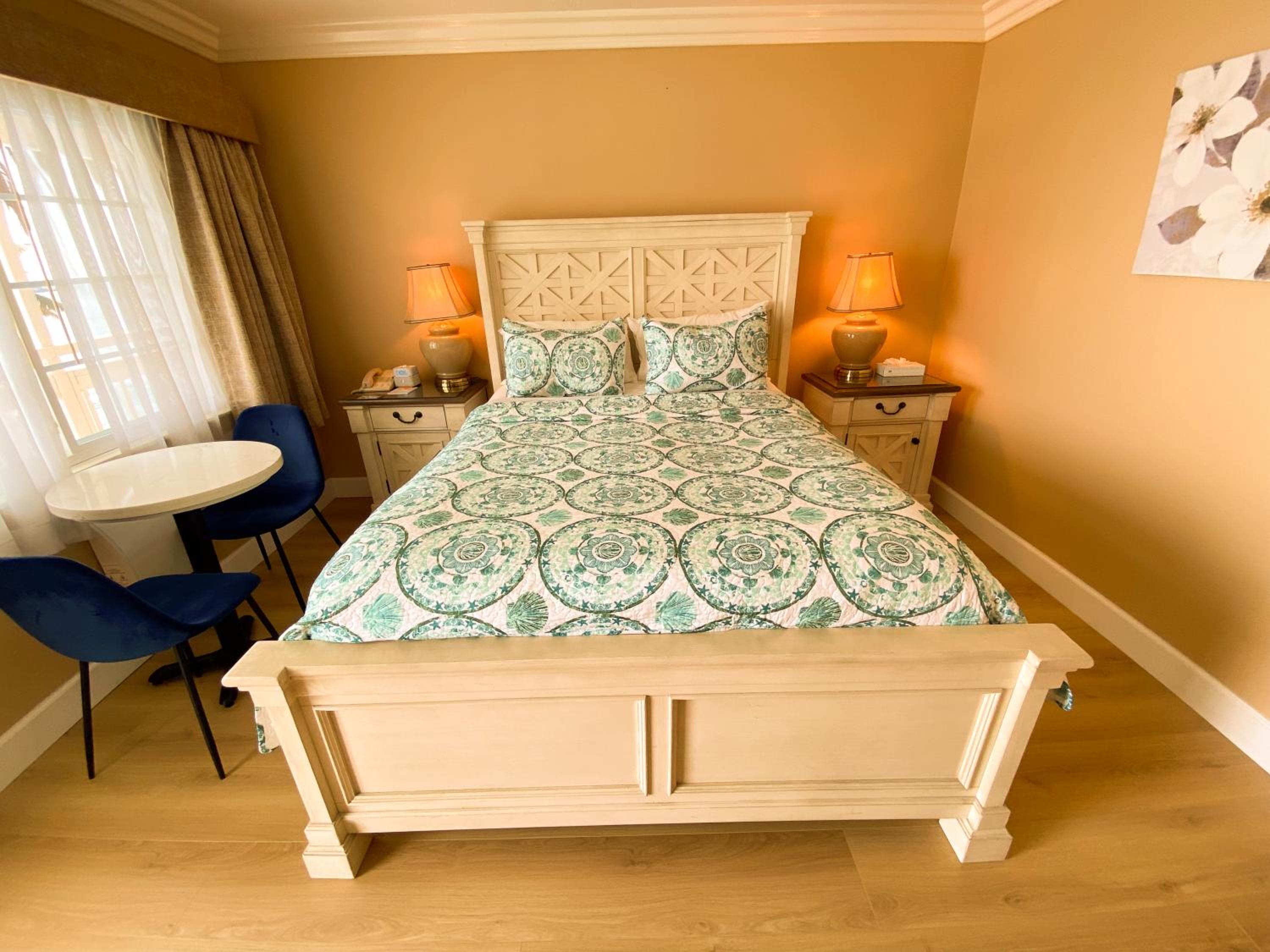 Queen Room Ocean View - Photo 7