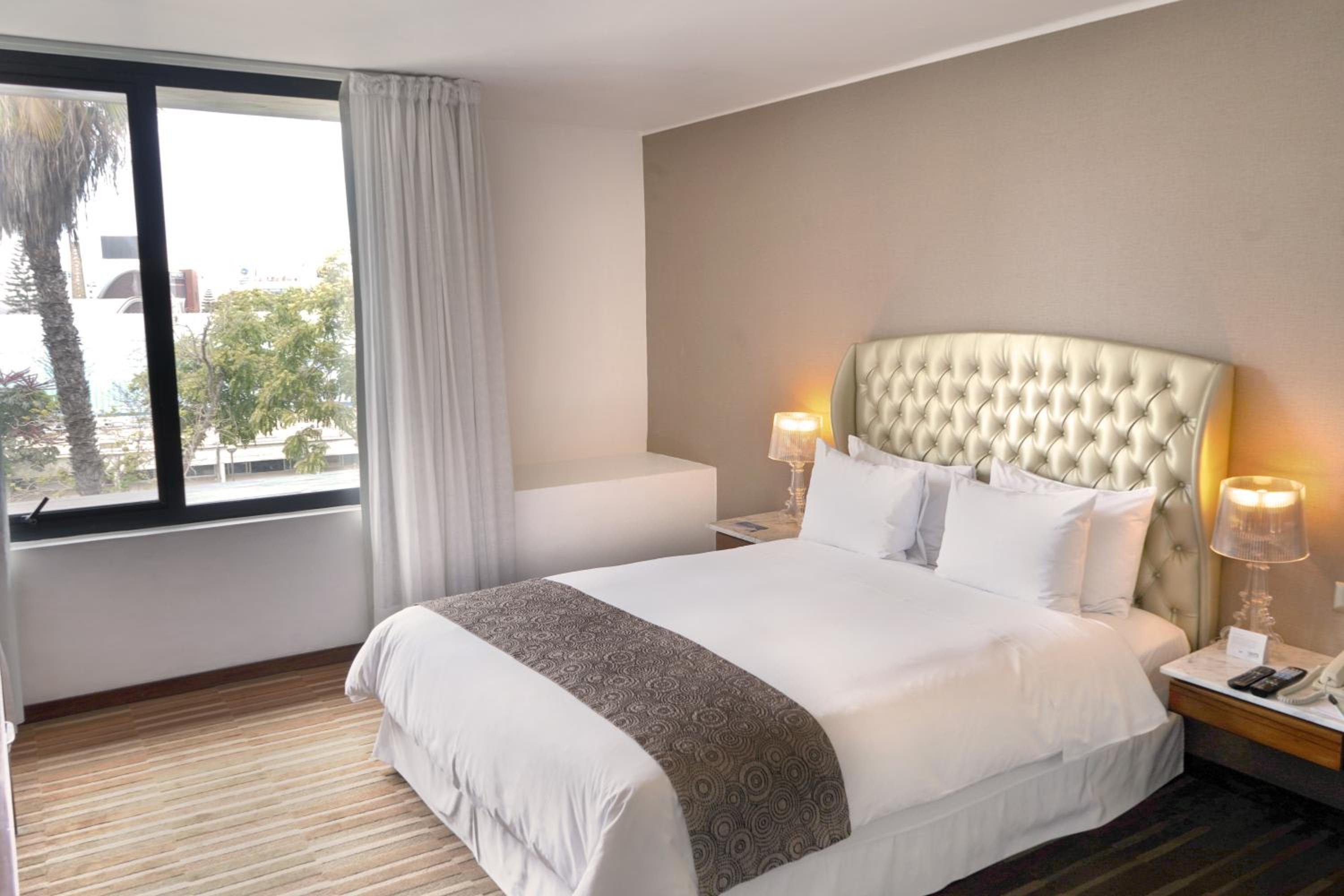 Standard Double Room - Photo 6