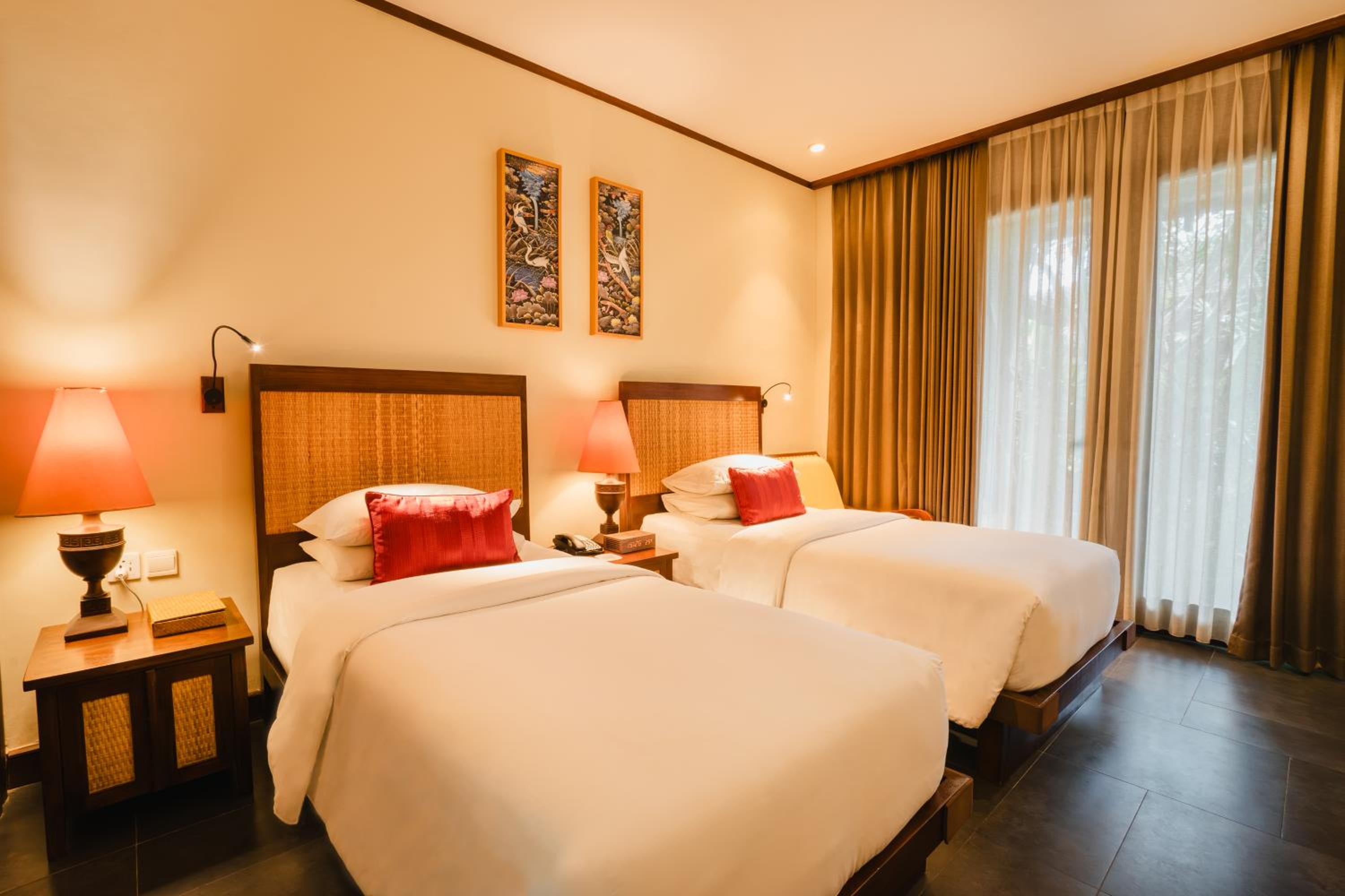 Premier Room with Garden View  - Photo 2