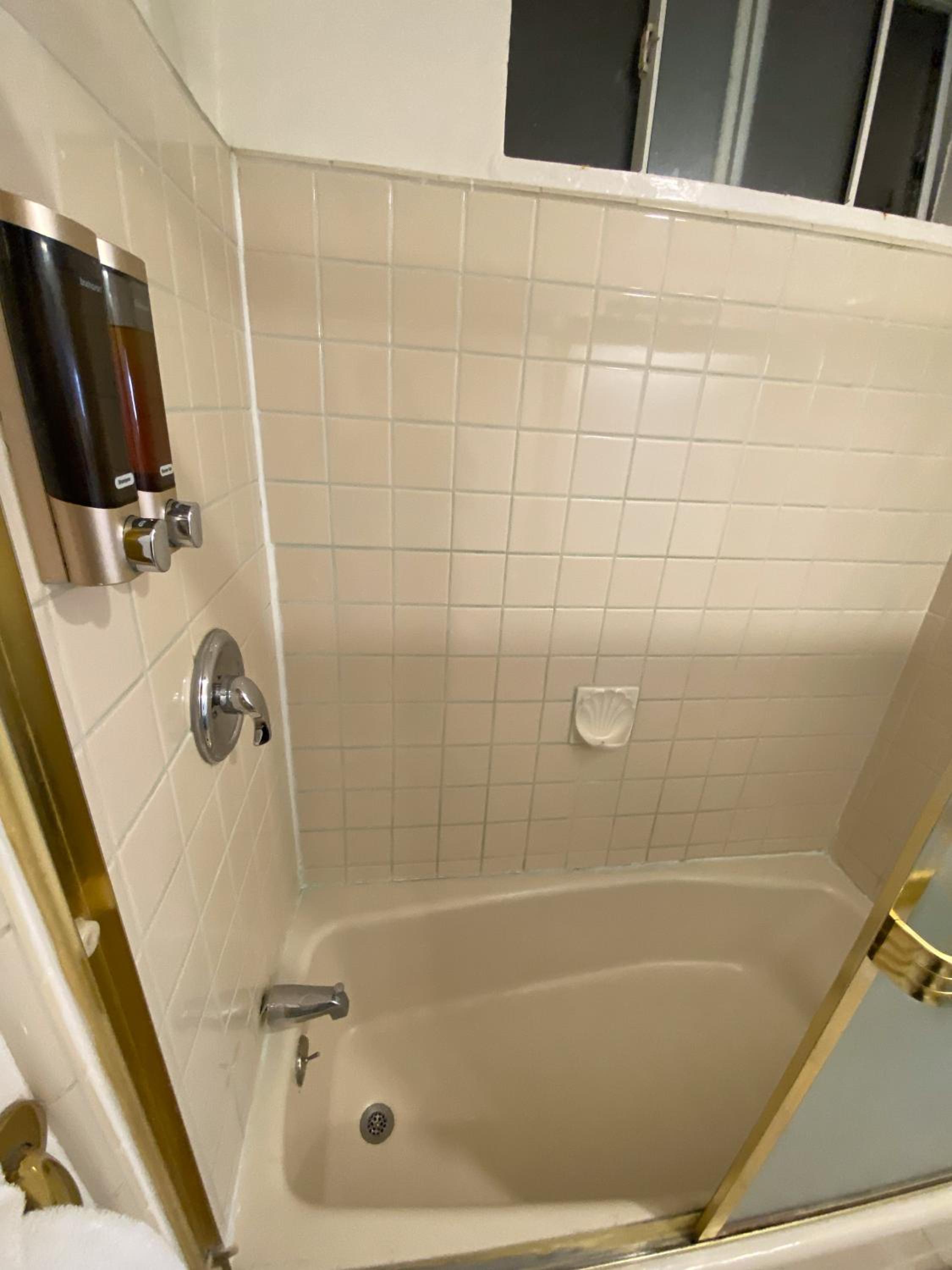 Pool Level Suite Ocean View - Photo 12