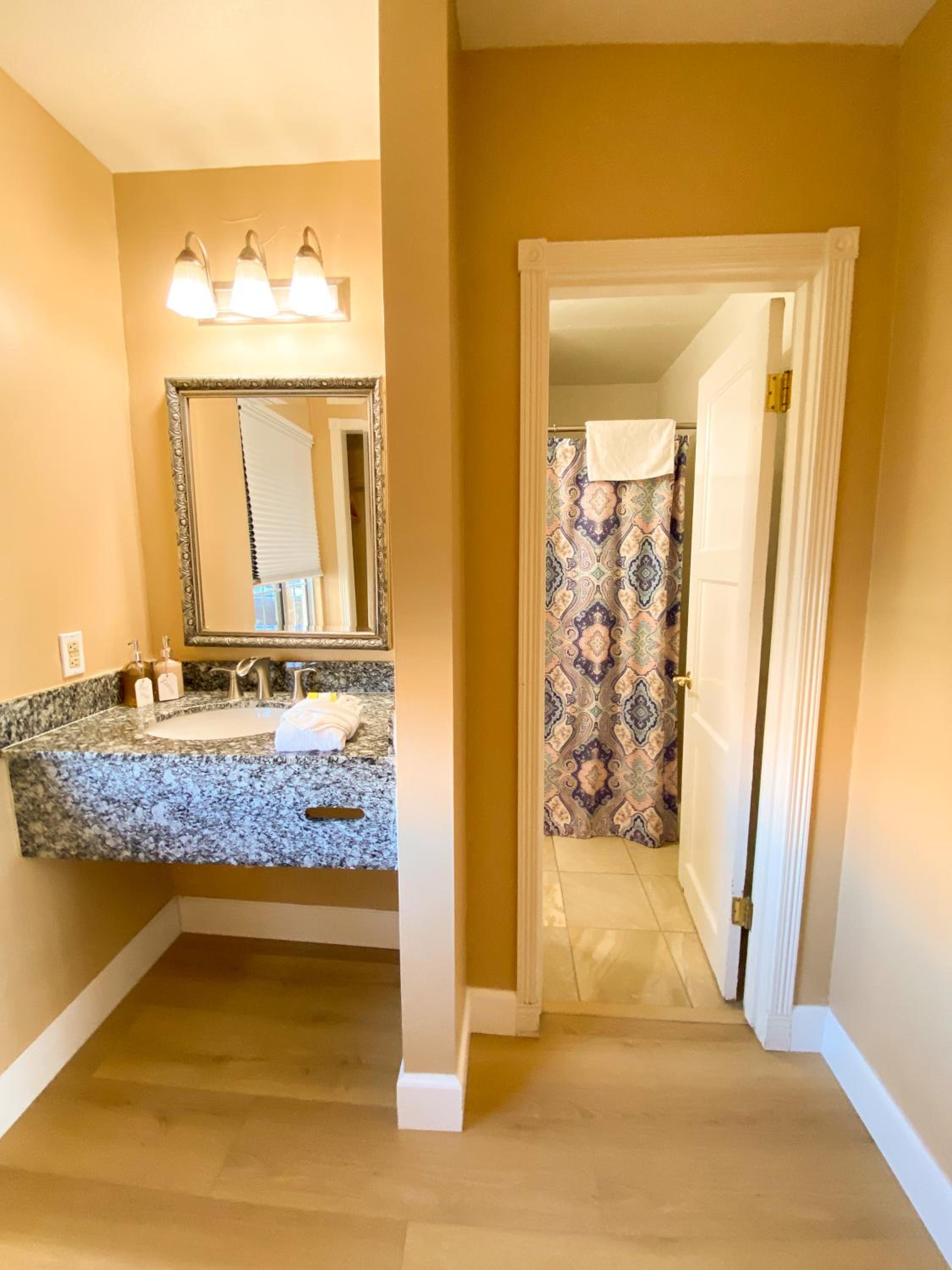 King Partial Ocean View - Photo 3
