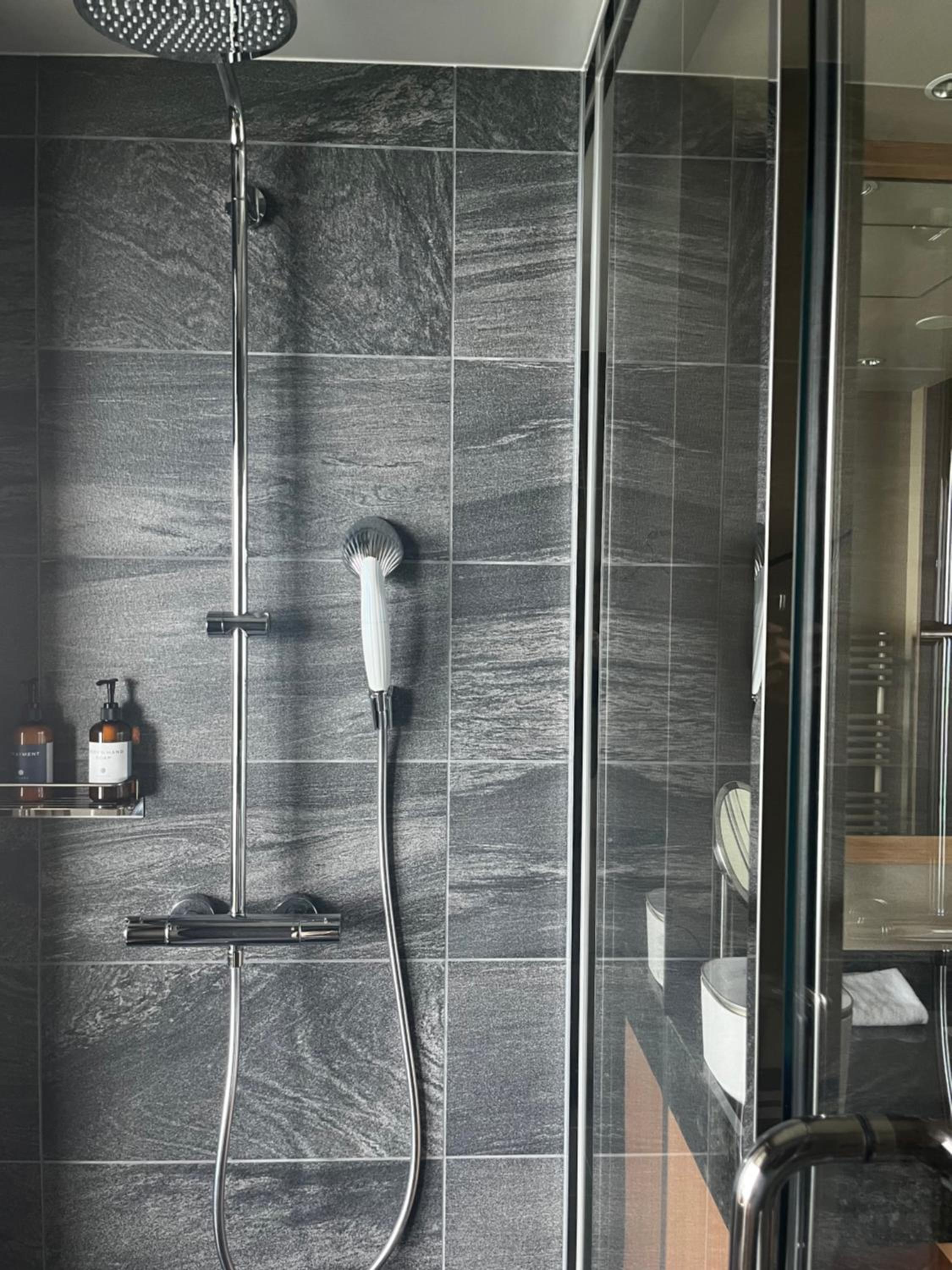 Deluxe Twin Room with Open-Air Bath Western style / 2-person capacity - Photo 6